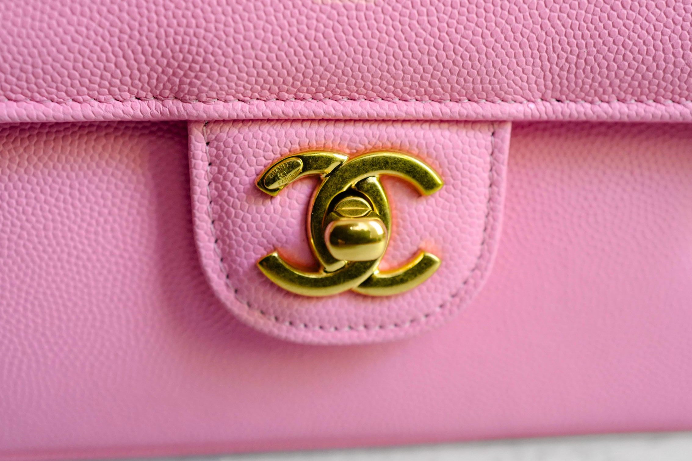 NEW Chanel 26S Preppy Coco 22 Small Pink Grained Shiny Calfskin Gold Hardware