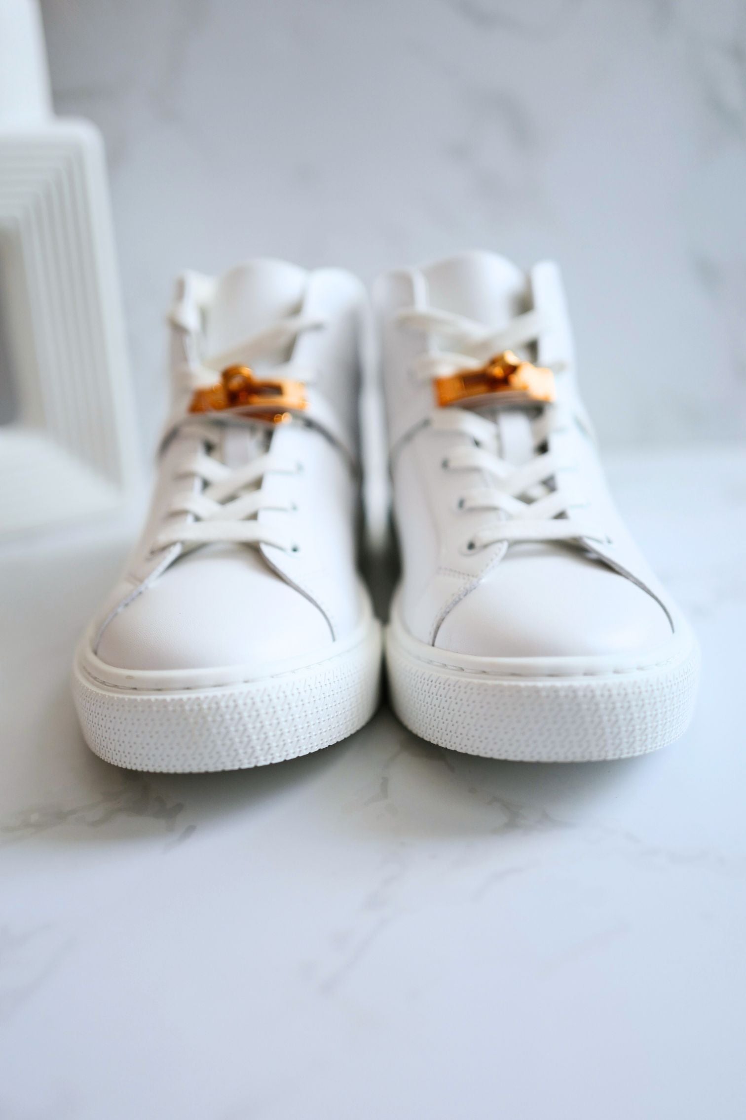 Hermès Daydream Sneaker White Leather Rose Gold Kelly Buckle Size 39.5