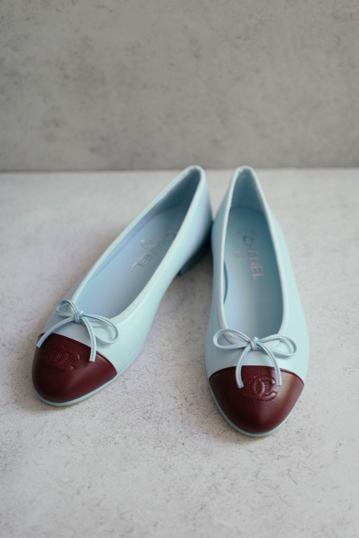 Chanel 26S Matthieu Blazy's Ballet Flats Burgundy Blue Lambskin Size 37