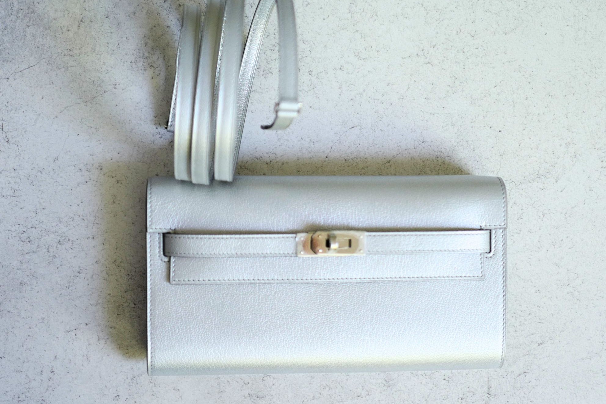 Hermès Kelly To Go Wallet Dore Argent Silver Metallic Chamkilight Goatskin 2026