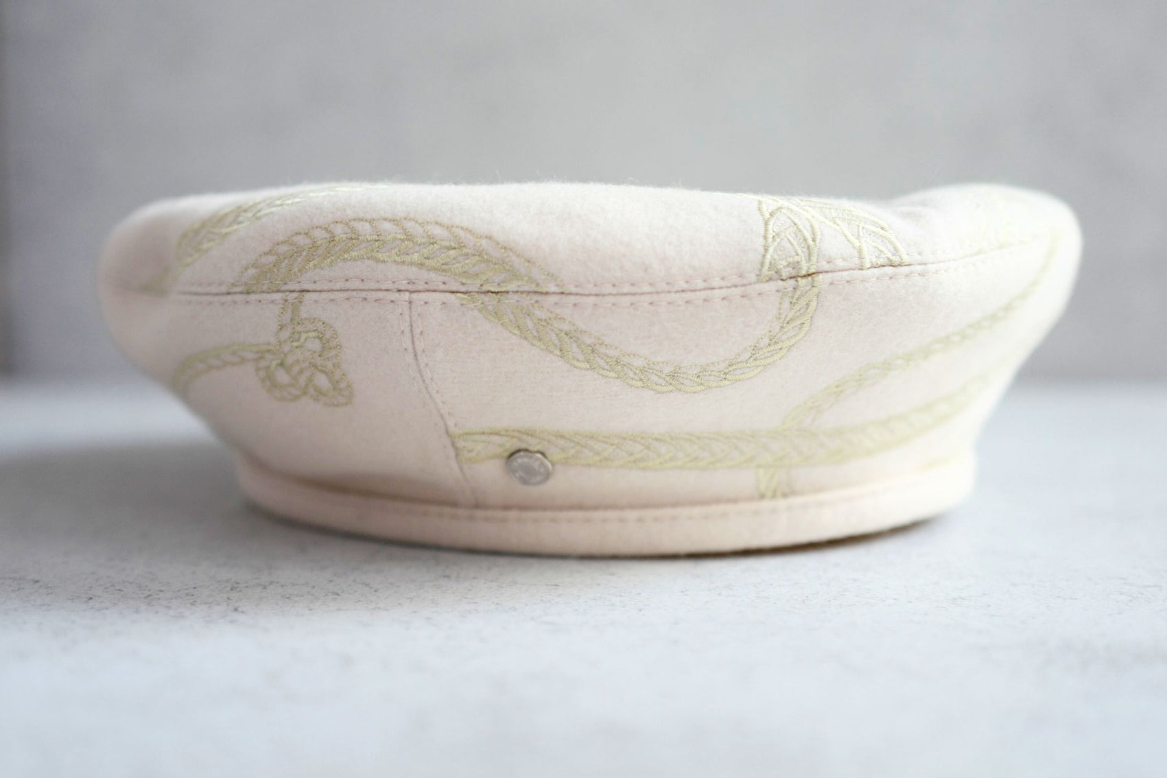 Hermes Saint-Honore en Finesse Beret in Blanc Cassé Size 56 Hat