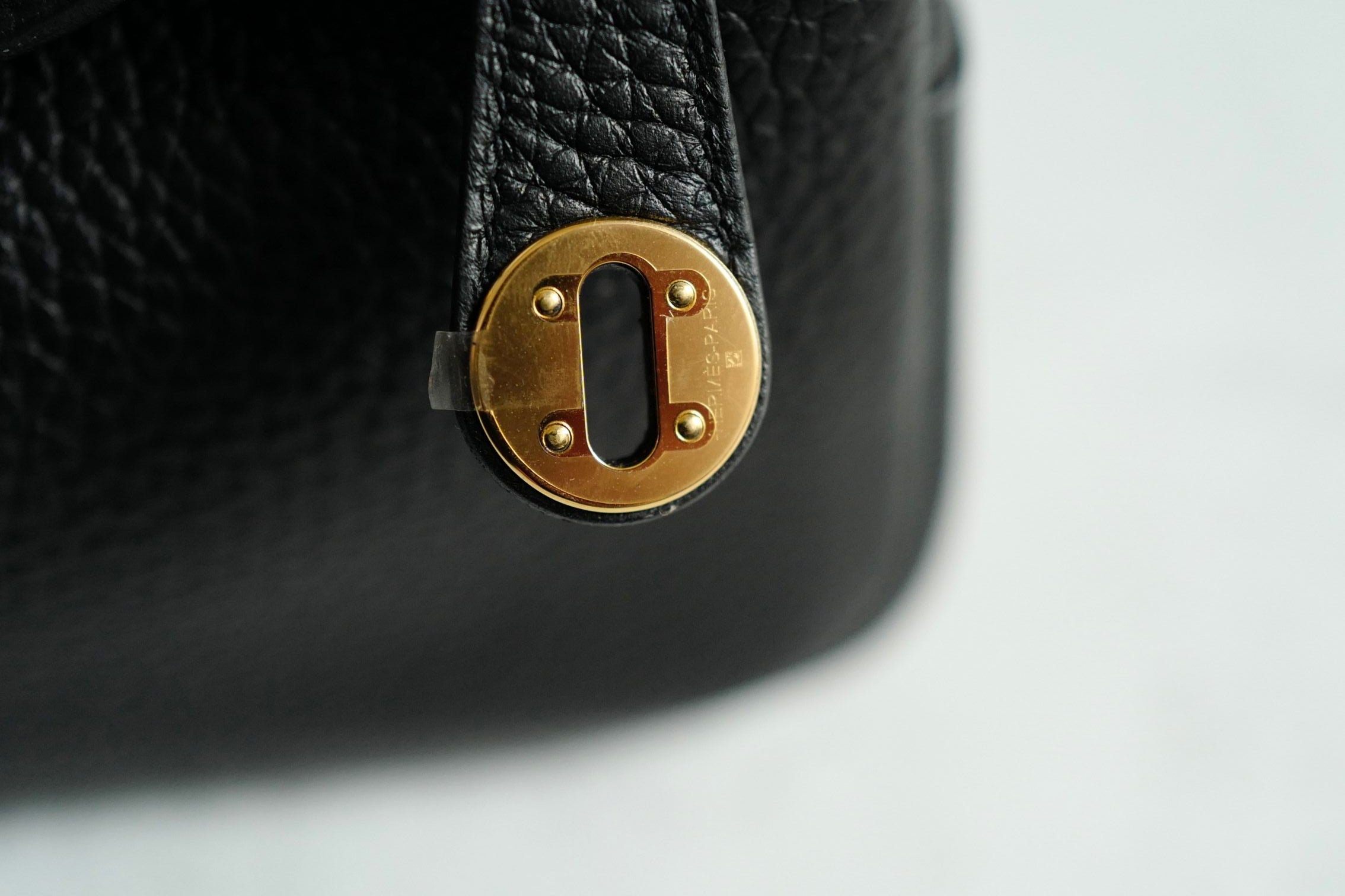 Brand New Hermès Mini Lindy Black Noir Clemence Gold Hardware U 2023