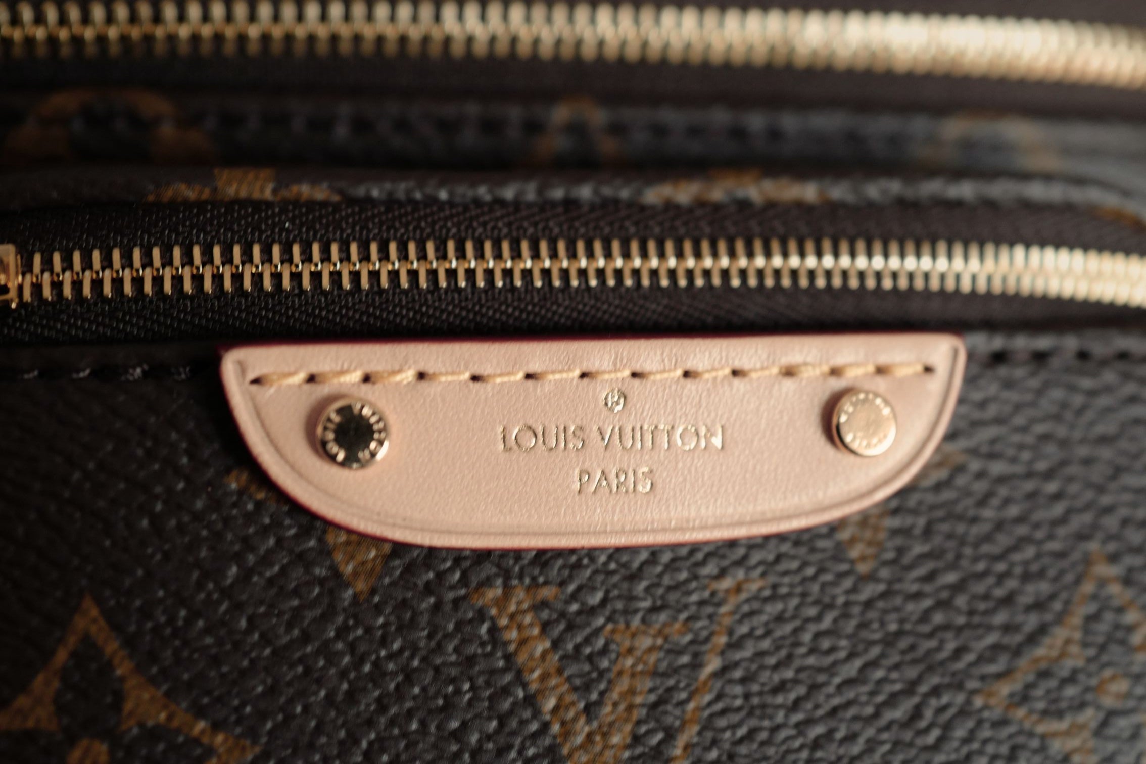 BNIB LOUIS VUITTON Mini Bumbag In Monogram Canvas - Limited & Sold Out In Stores