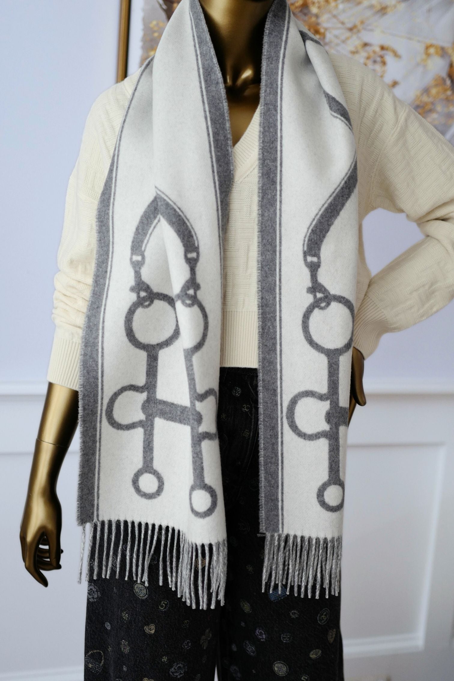 Hermès Casaque Mors Cashmere Scarf in Ivoire Gris Flanelle