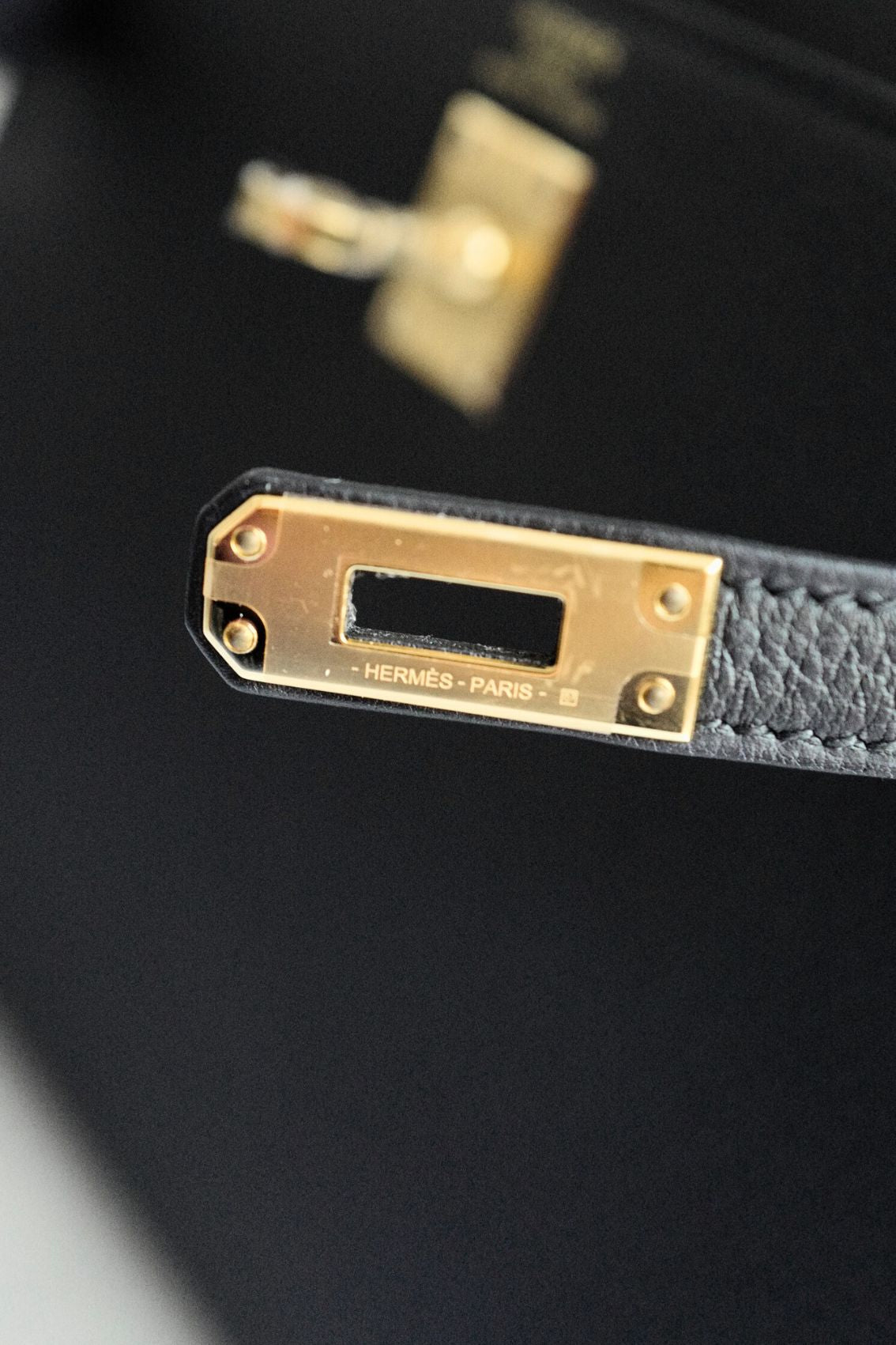 NEW Hermès Kelly 25 Black Togo Leather Gold Hardware K Stamp
