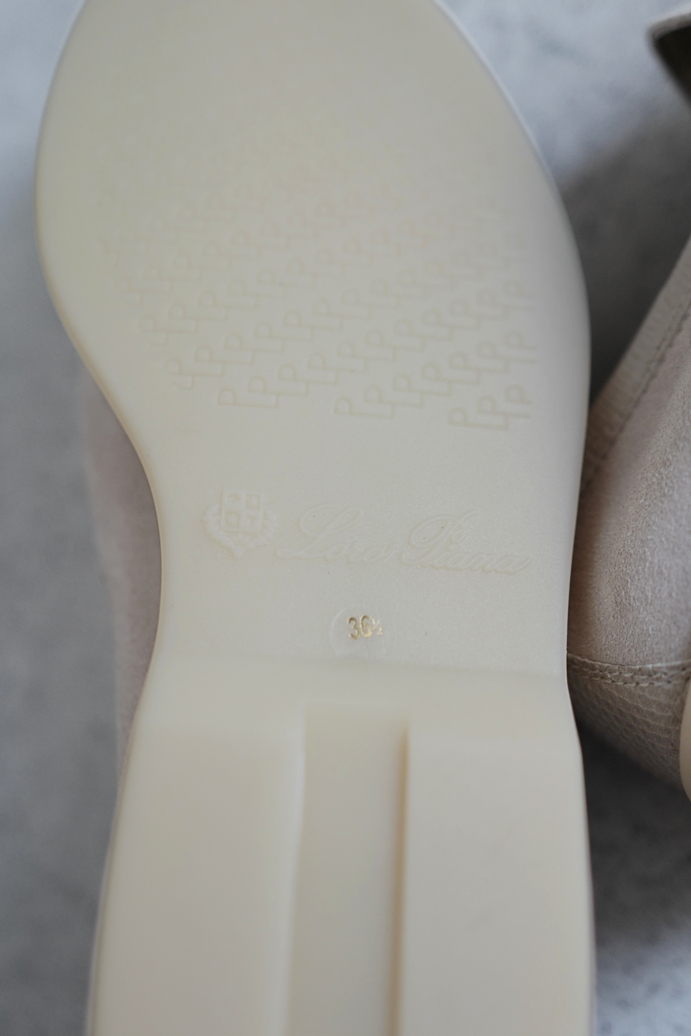 Loro Piana Pearl Walk Infinito Lizard Loafers Pearl Beige My Charms Size 36.5