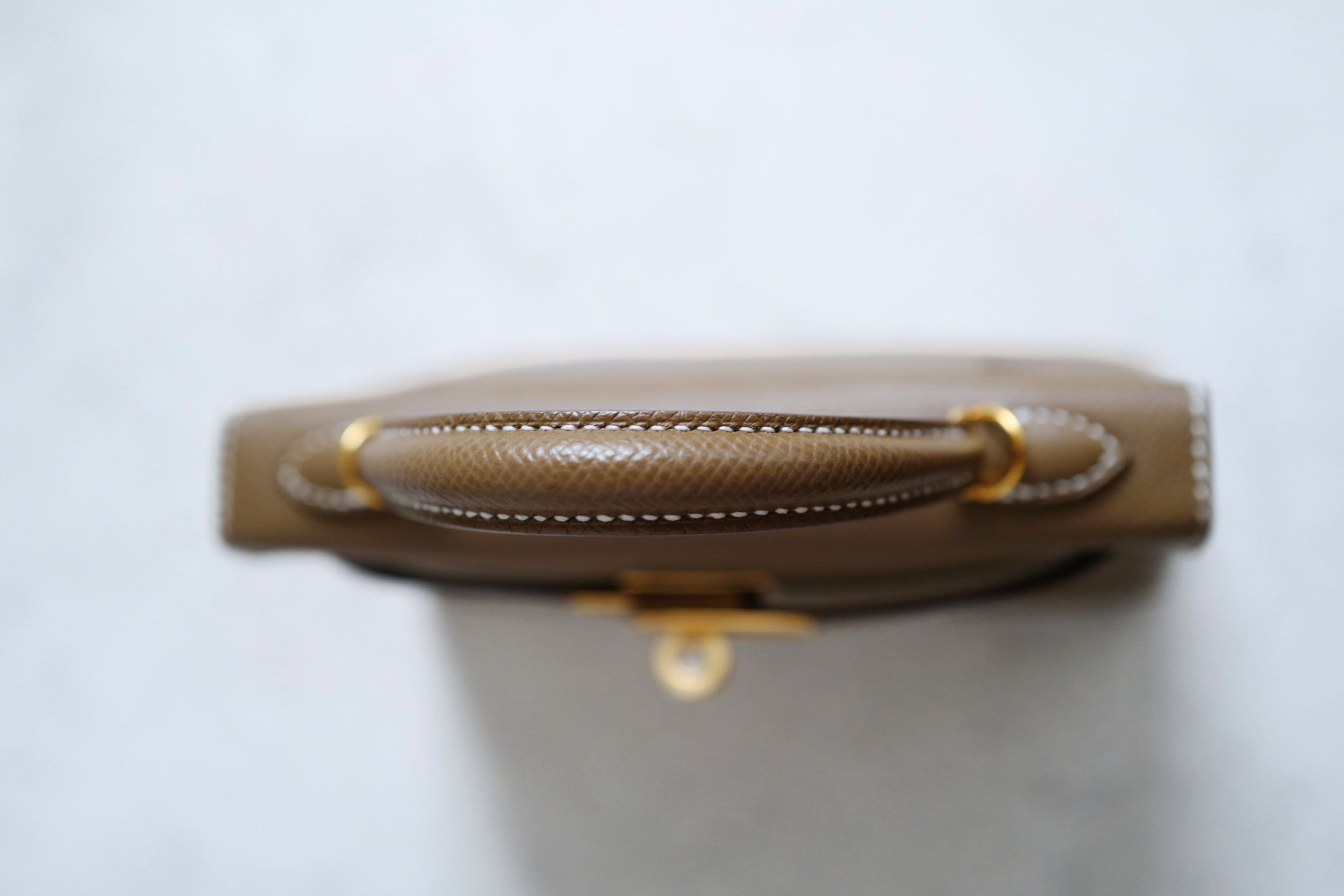 Hermès Mini Kelly Etoupe Epsom Leather Gold Hardware 2023 B Stamp