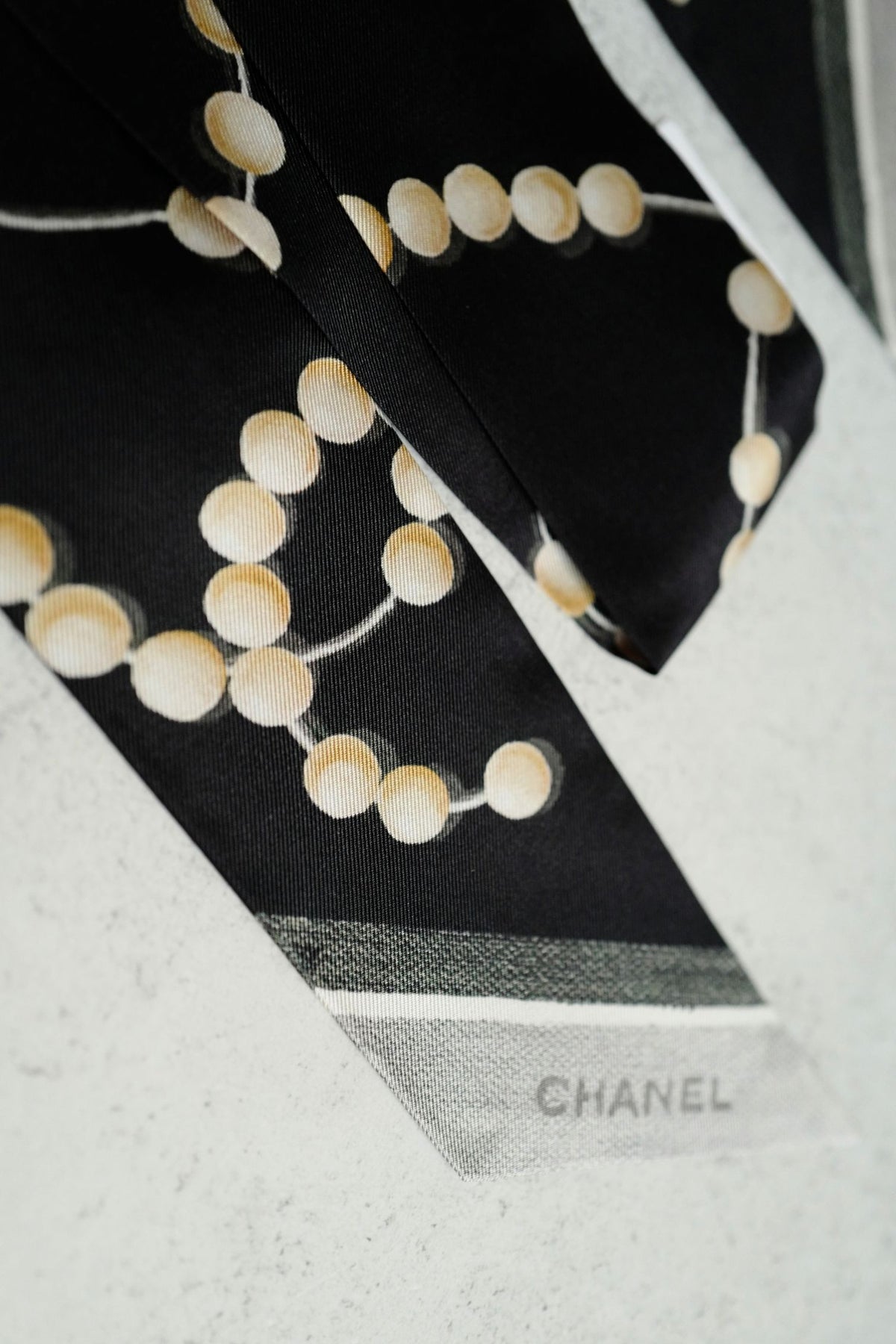 Chanel 26K Matthieu Blazy's Slim Bandeau Silk Twill Black/Ecru/Gray Pearl Accents