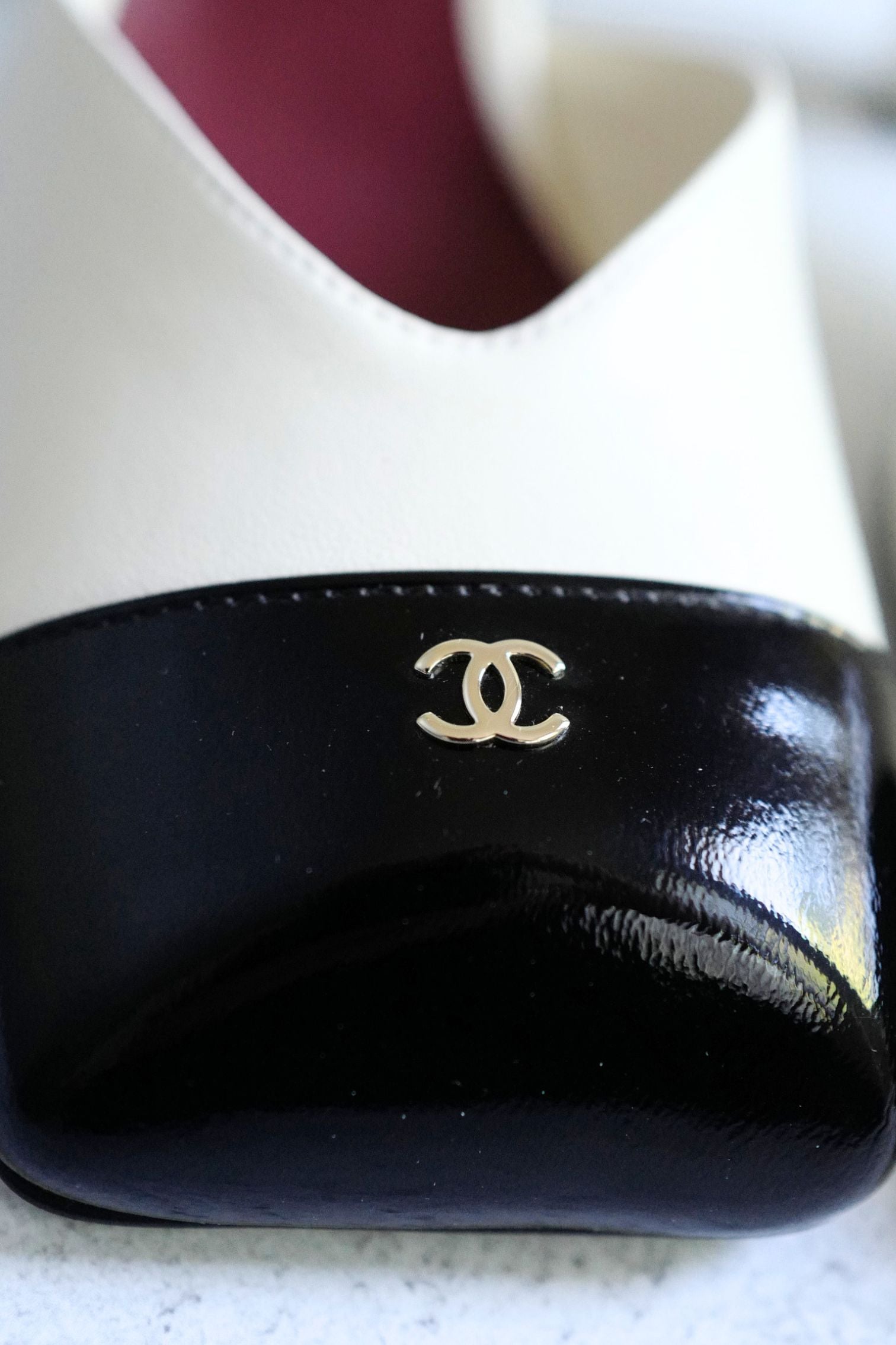Chanel 26s Slingbacks Matthieu Blazy's Ivory Black Lambskin Calfskin Size 37