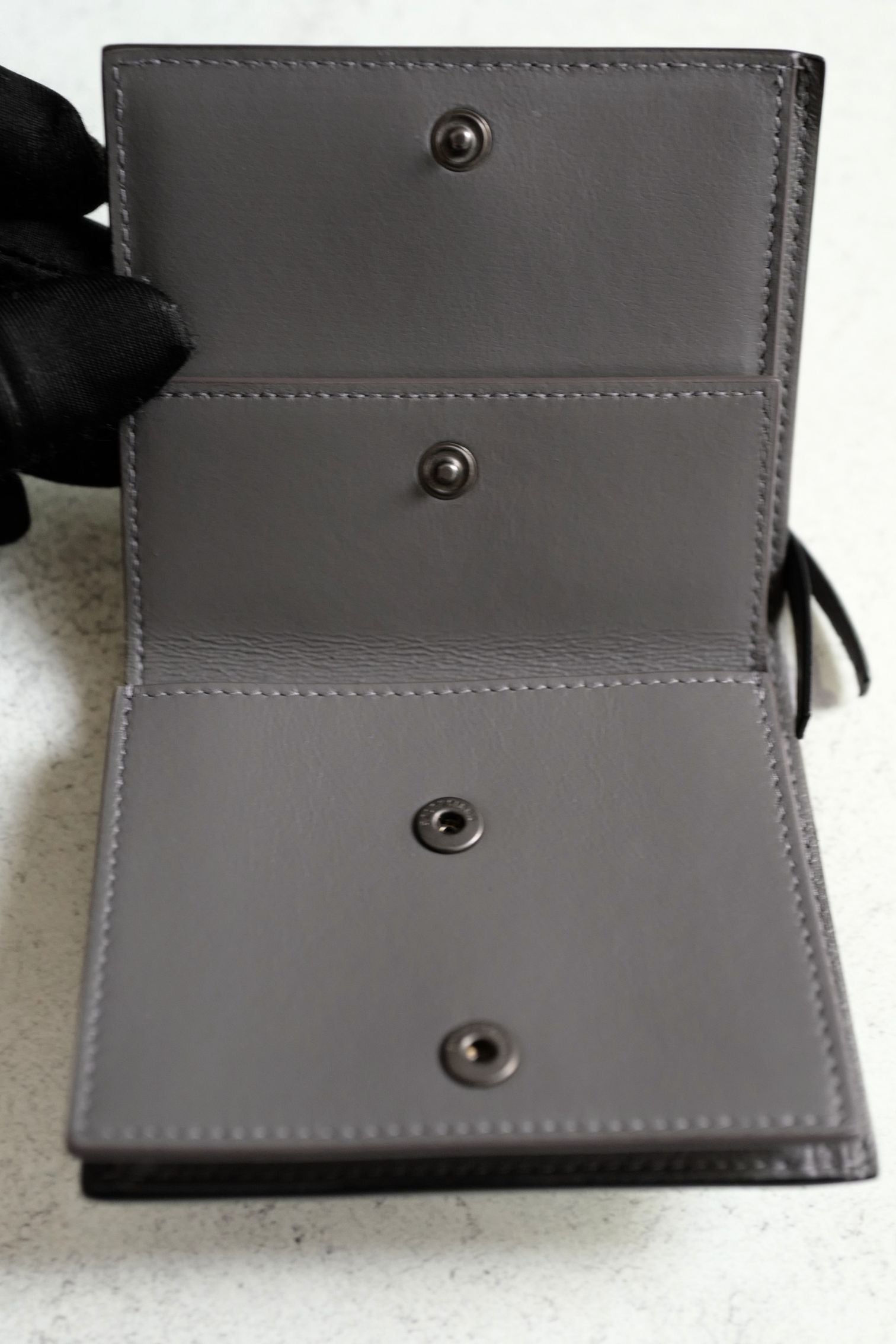 BNIB Balenciaga Women's Neo Classic Mini Wallet in Dark Grey Calfskin