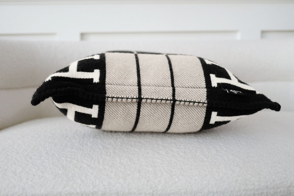 New Hermes Avalon III Jacquard Cushion Petit Modele Wool Cashmere Ecru Noir