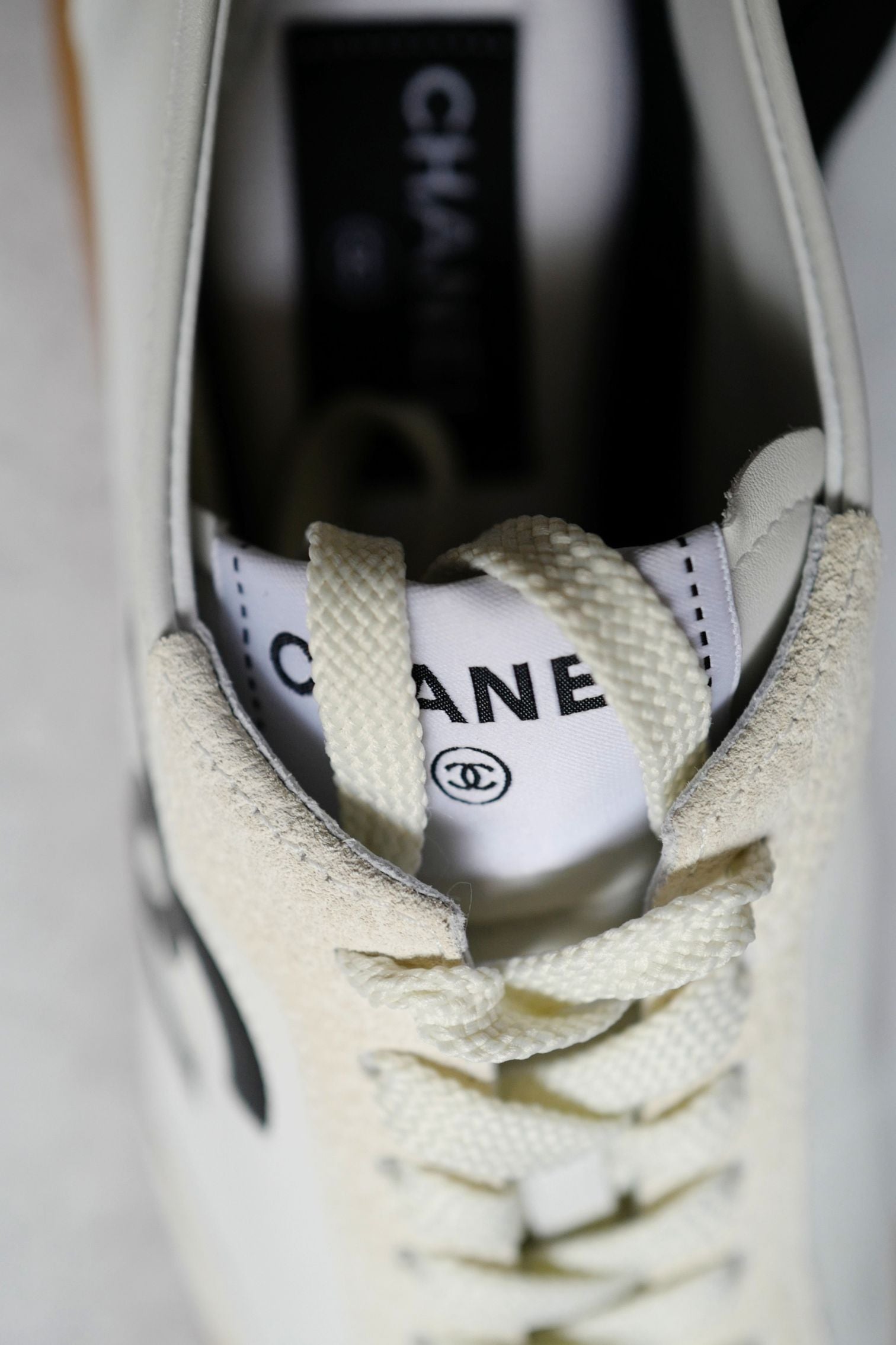 NEW Chanel 26P Sneakers White Black Calfskin Embossed Suede Size 38.5