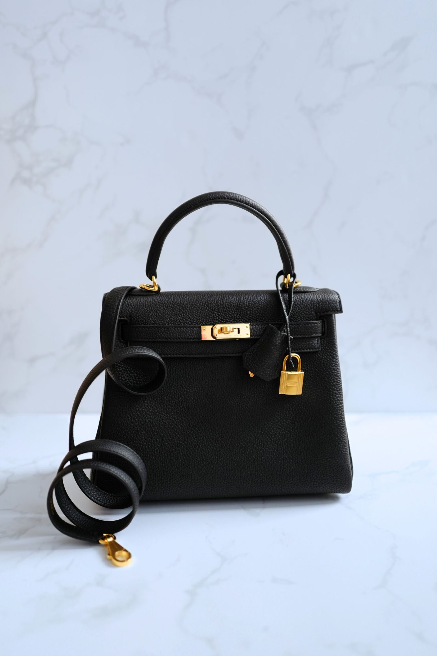 Hermès Kelly 25 Retourne Black Togo Leather Gold Hardware 2025
