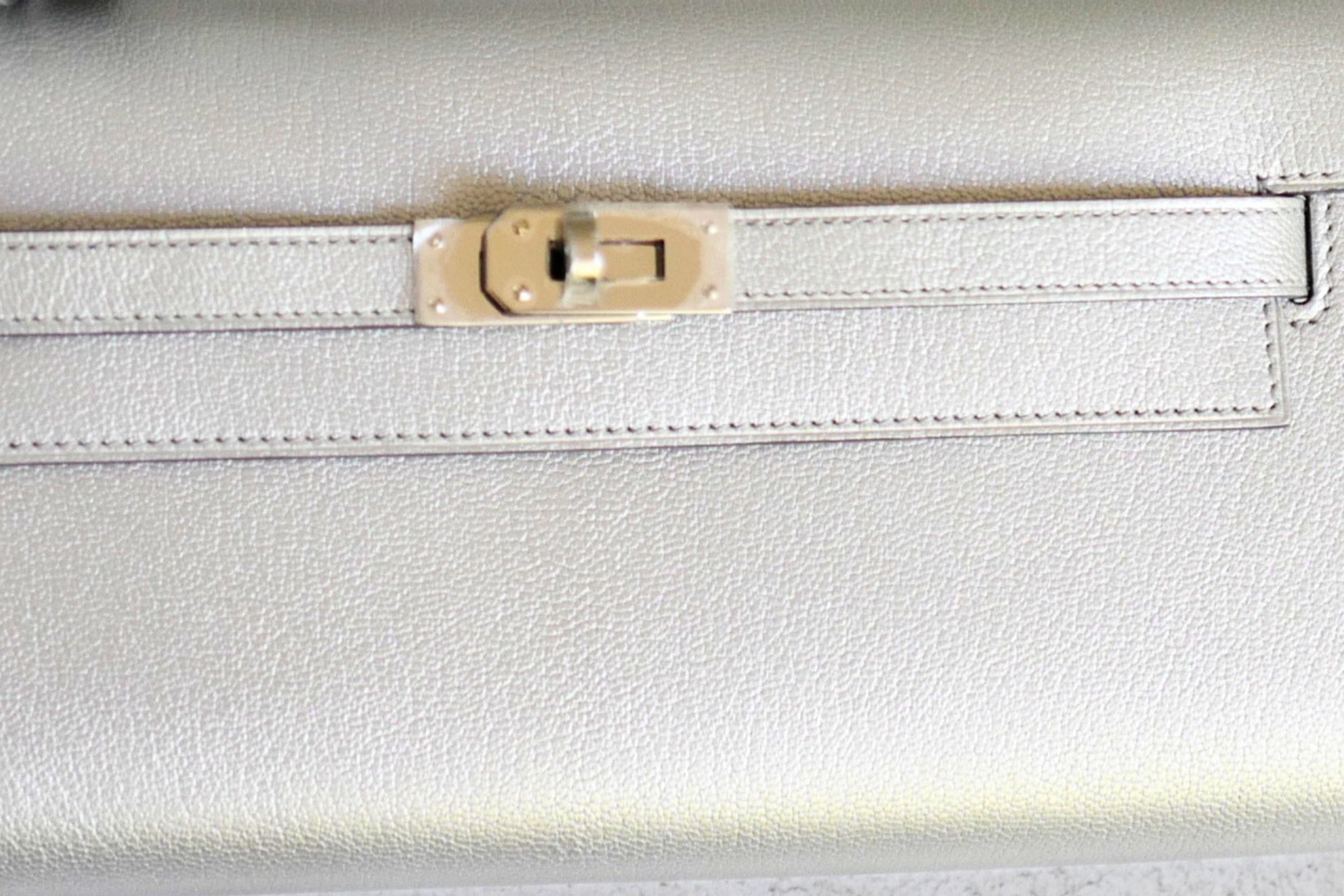Hermès Kelly To Go Wallet Dore Argent Silver Metallic Chamkilight Goatskin 2026