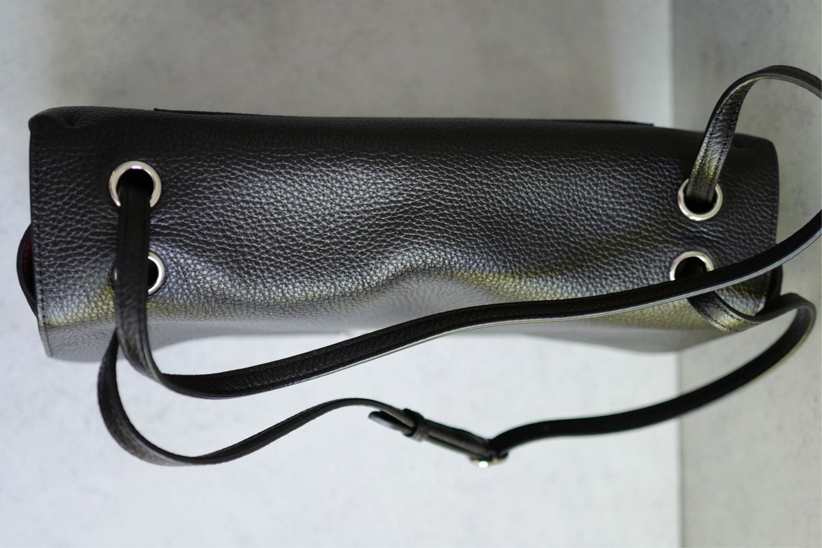 NEW Chanel 26S Maxi 32 Flapbag Black Grained Calfskin Silver Hardware