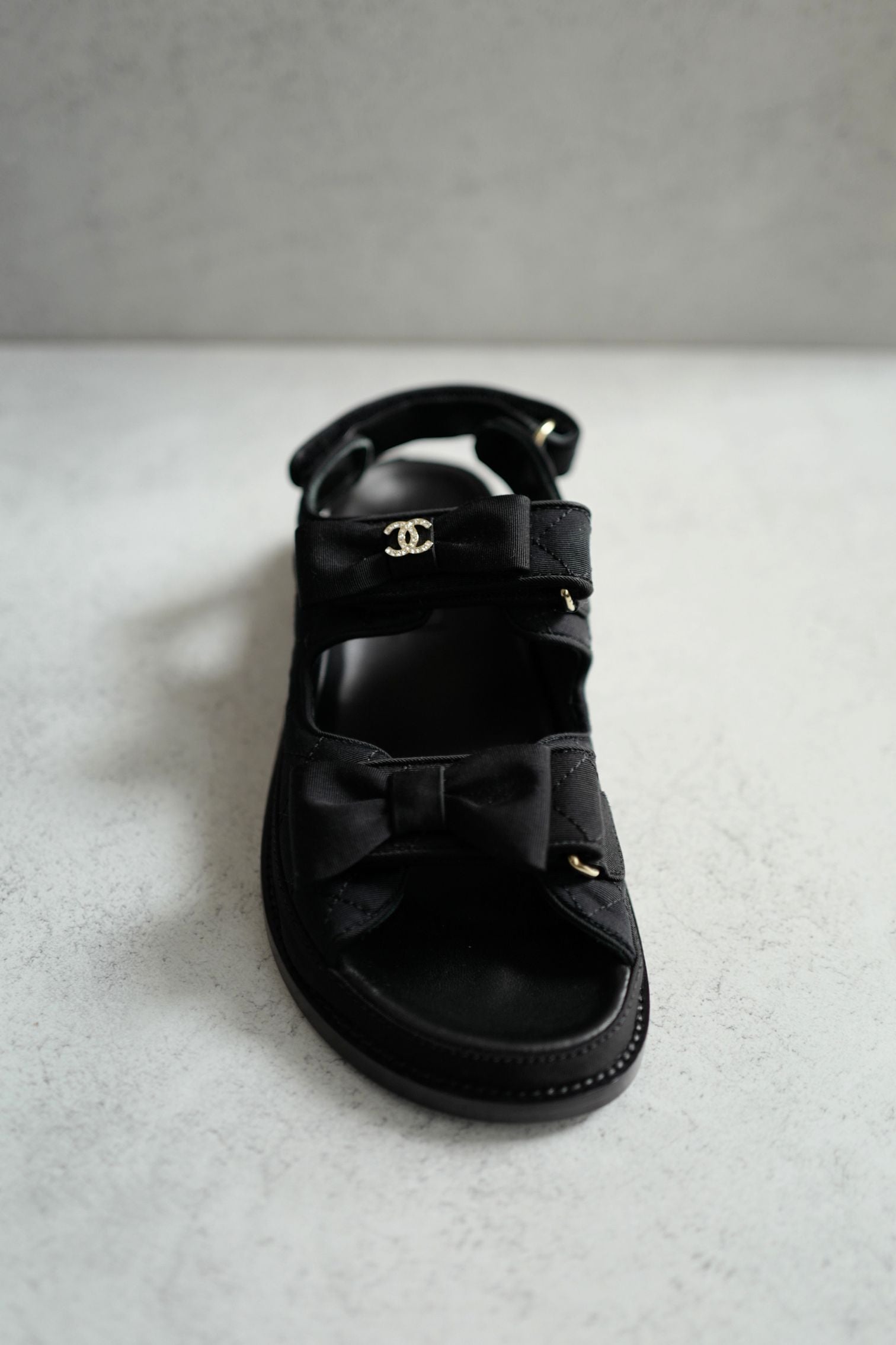 BNIB Chanel Dad Sandal CC Crystals In Black With Bows Size 38 - Limited