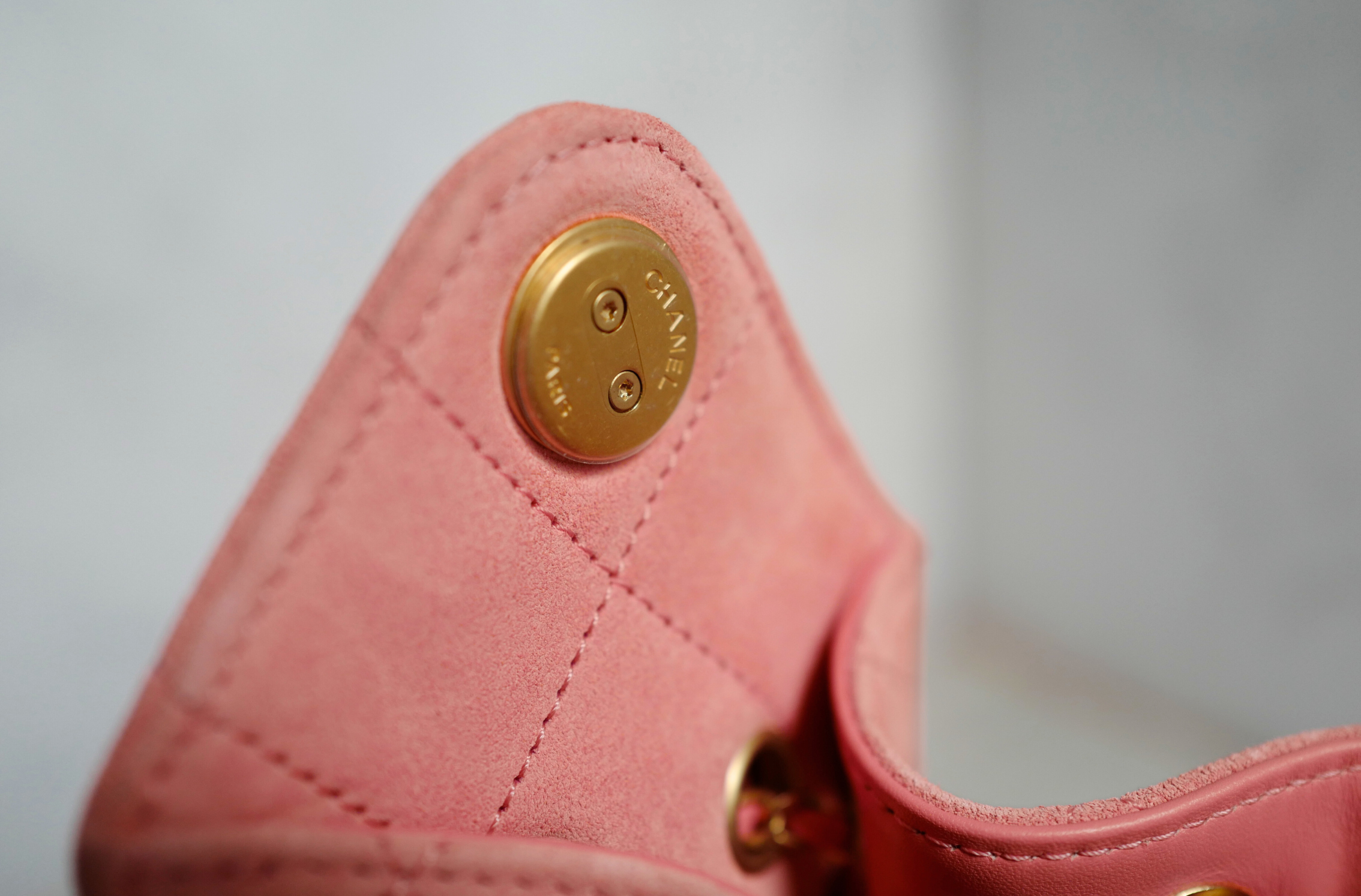 BNIB Chanel 26C Mini Hobo Shoulder Bag in Pink Suede with Gold Hardware