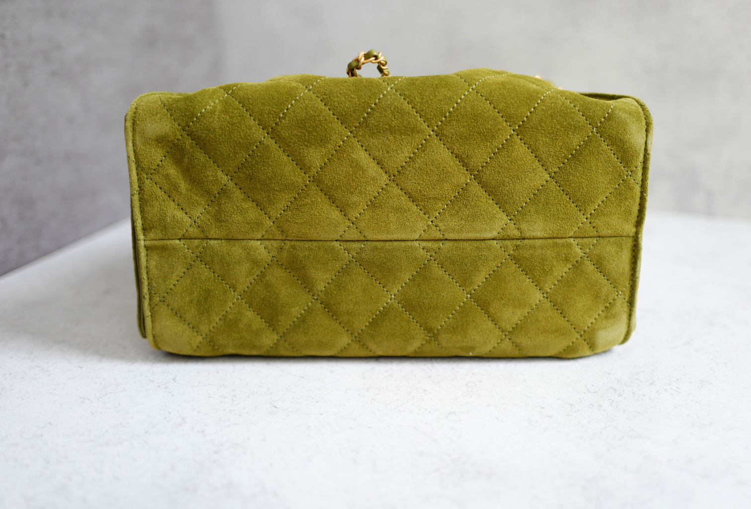 BNIB Chanel 25K Small Hobo Bag Khaki Green Suede with Gold Hardware