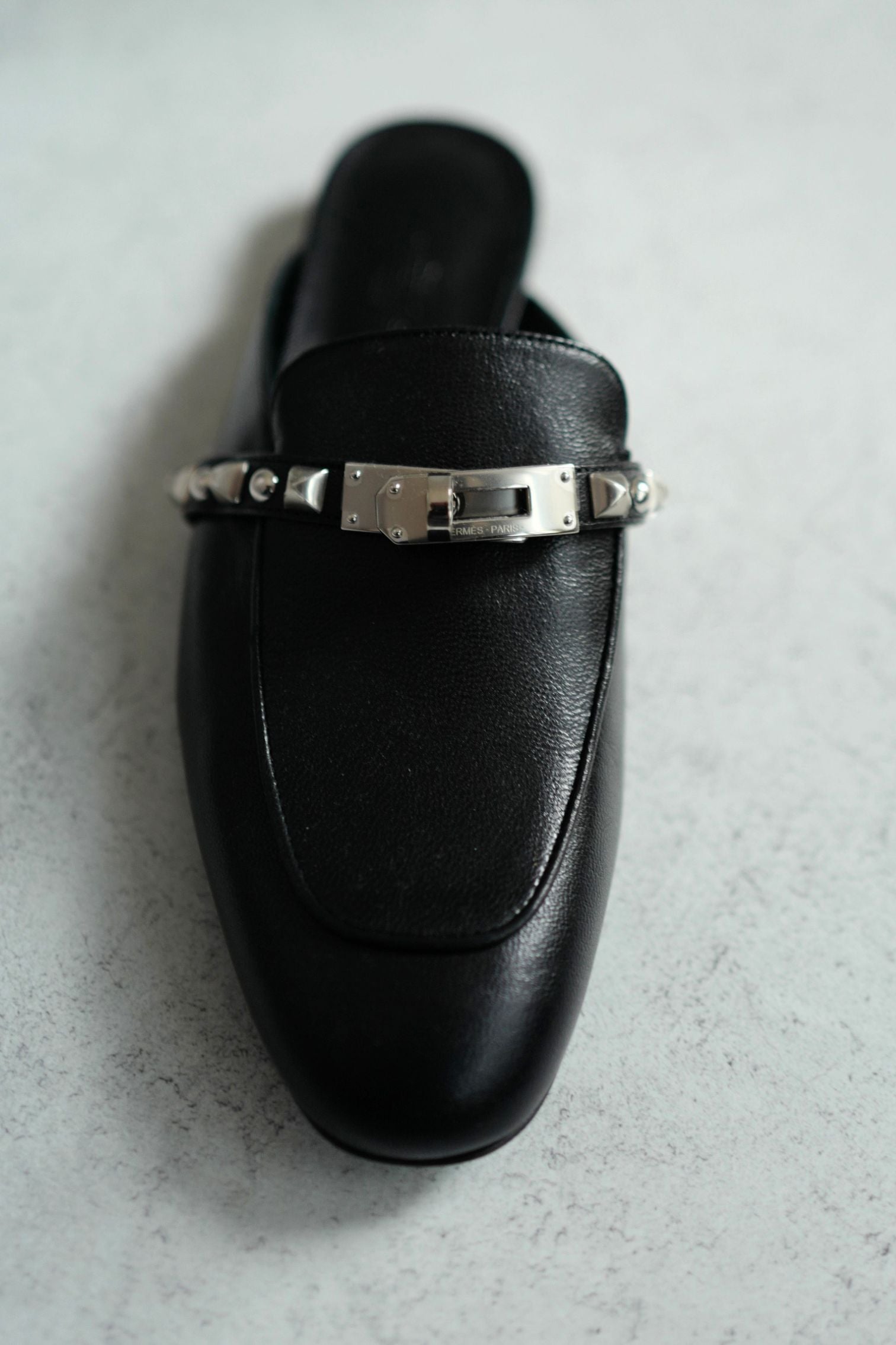 BNIB Hermes Mule Femme OZ Chevre/ Clous Noir 38