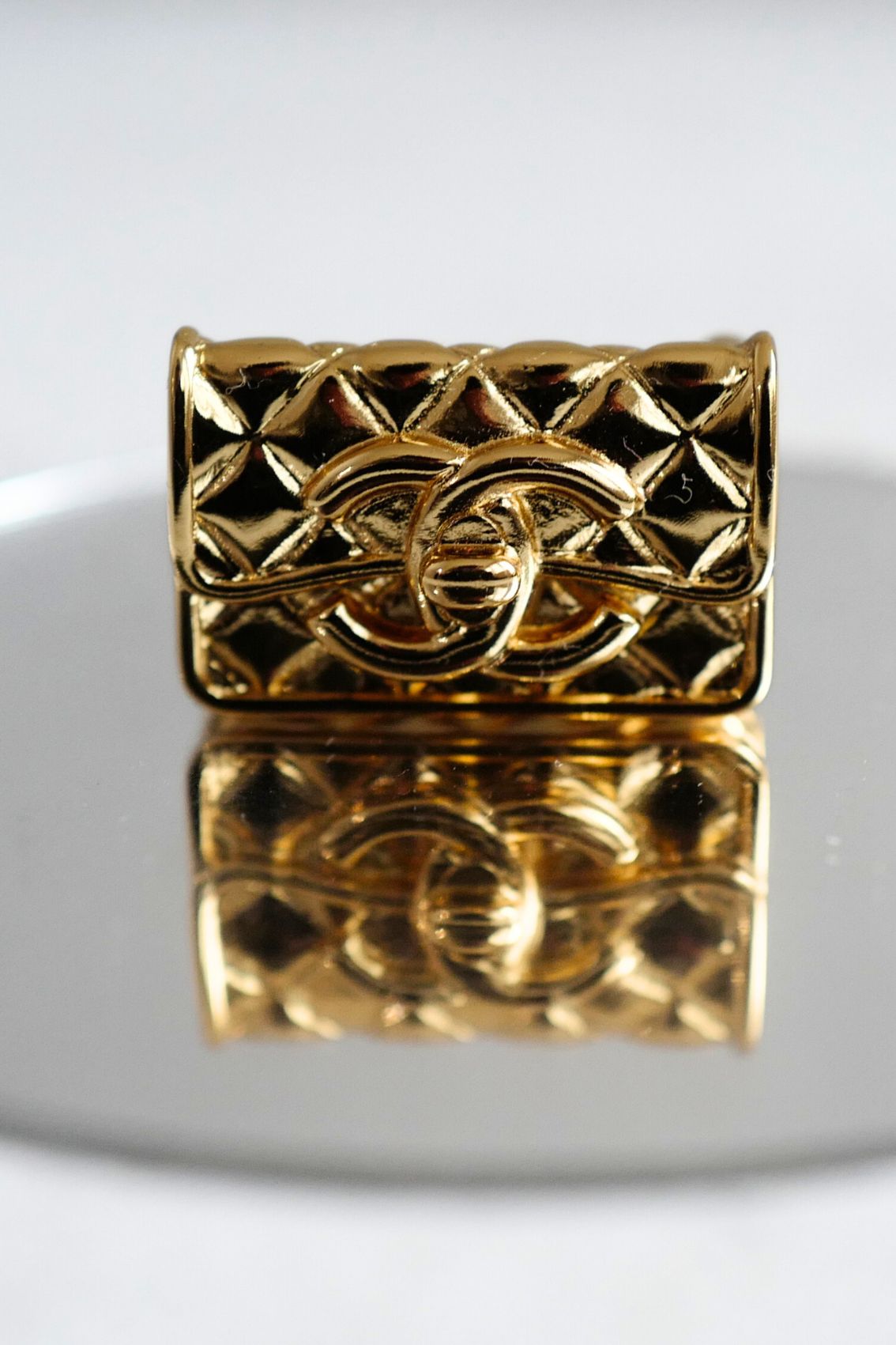 CHANEL Brooch B23K Matelasse bag motif Gold Metal BNIB NEW