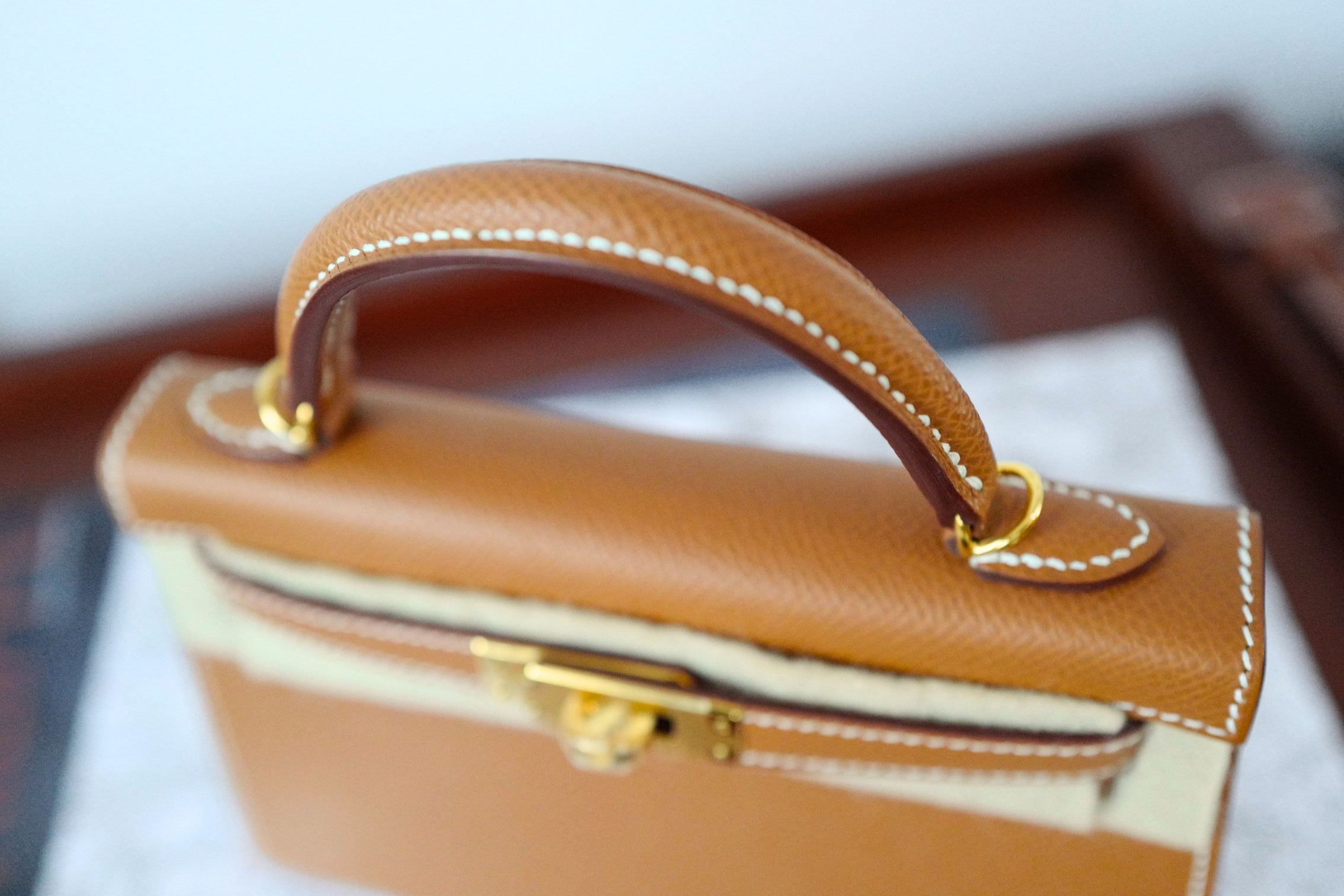 NEW Hermes Mini Kelly Gold Epsom Calfskin Gold Hardware