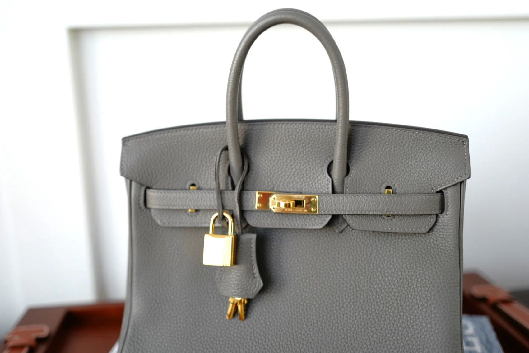 Hermès Birkin 25 Gris Meyer Togo Leather Gold Hardware D Stamp