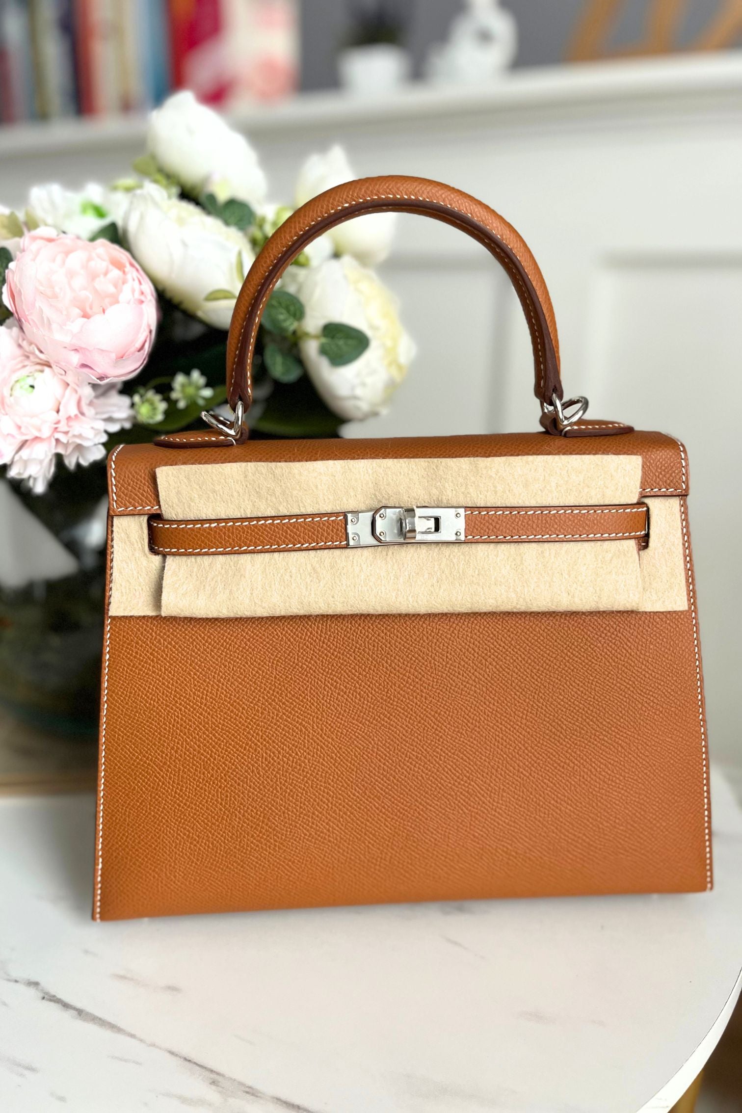 BNIB Hermes Kelly 25 Gold Epsom Sellier Palladium Hardware G Stamp 2026