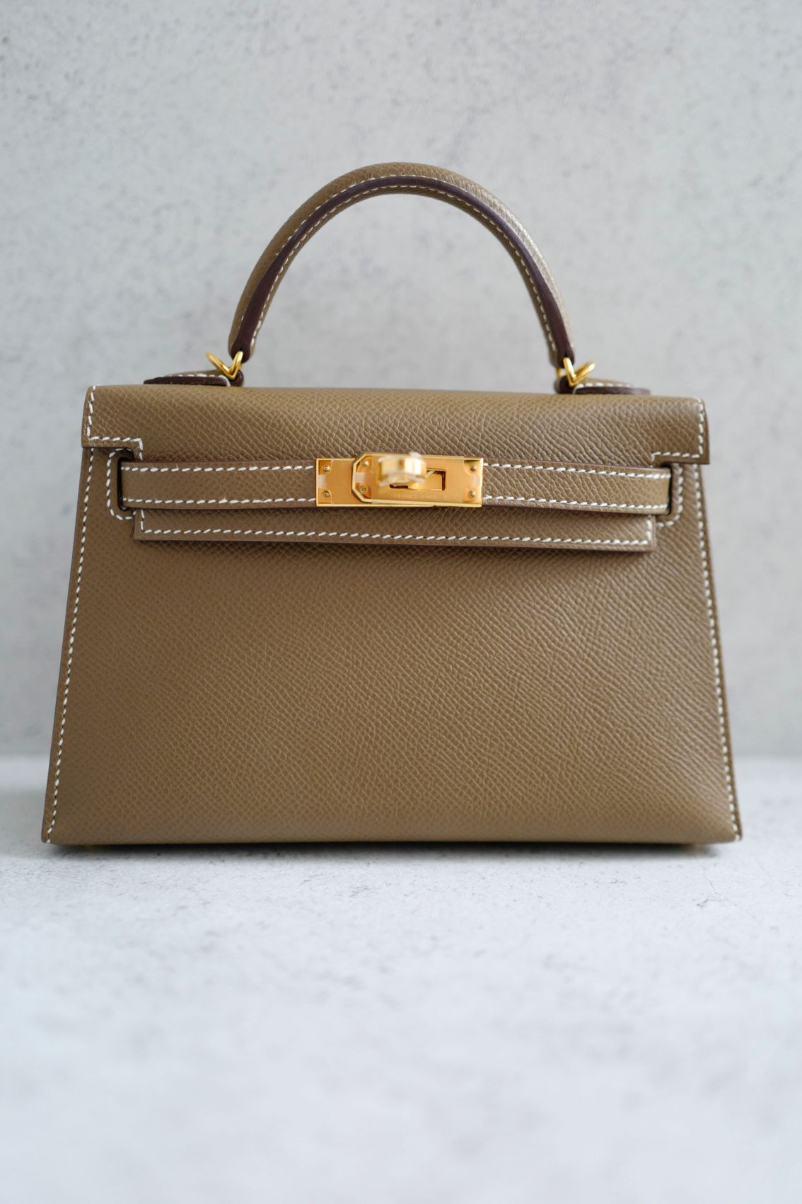 Hermès Mini Kelly Etoupe Epsom Leather Gold Hardware 2024 W Stamp
