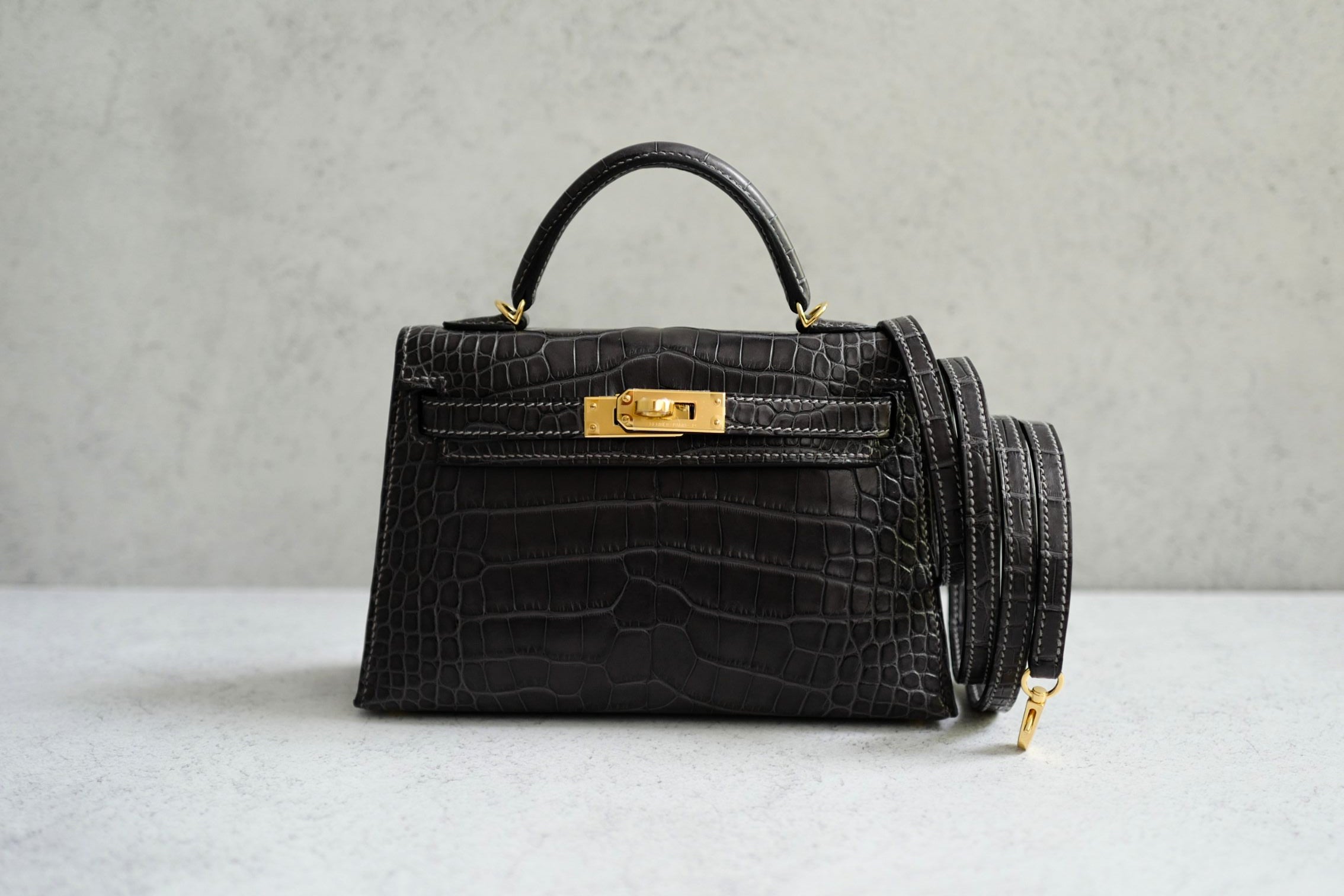 Hermès Mini Kelly Graphite Sellier Alligator Mississippiens K Stamp GHW
