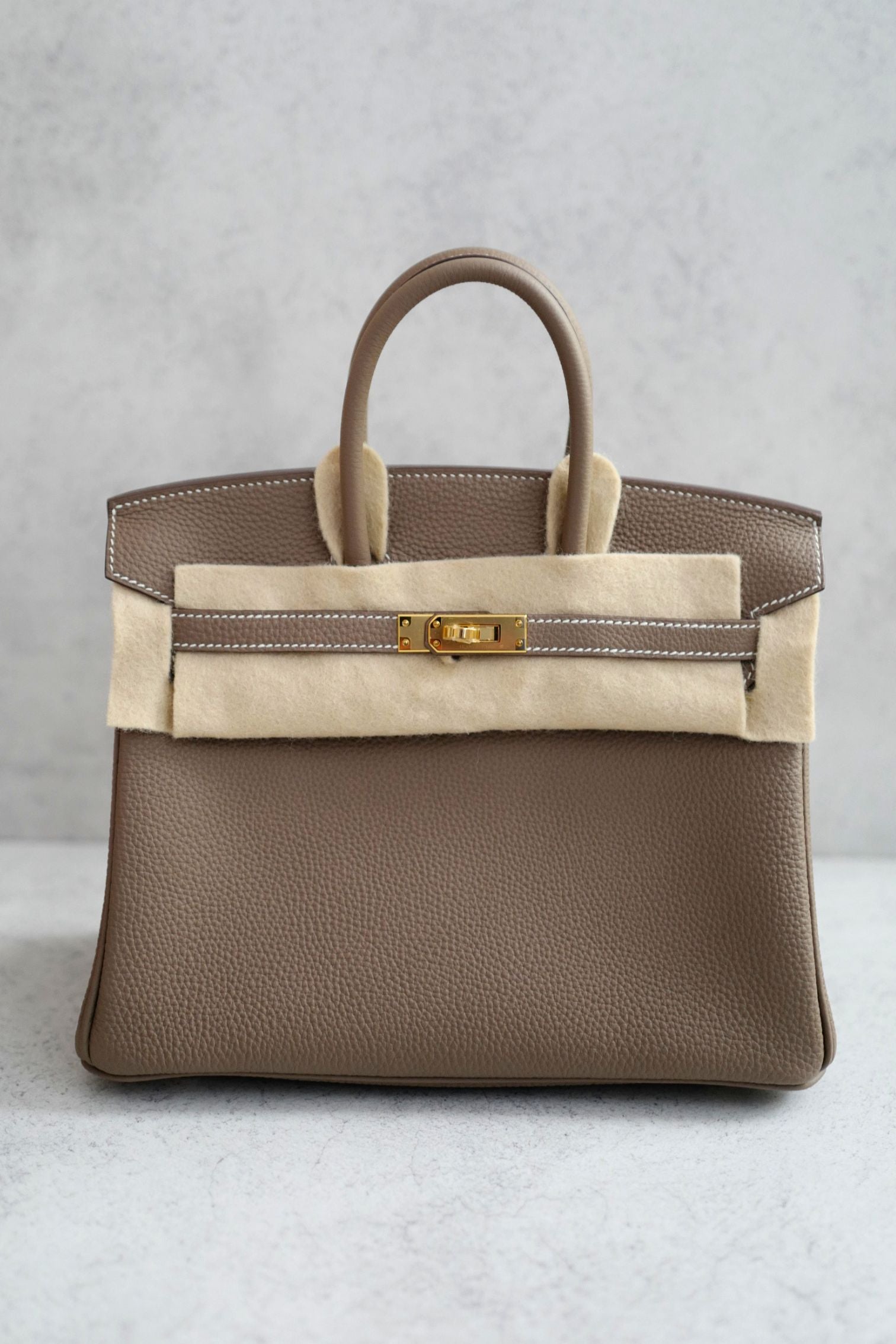 BNIB Hermes Birkin 25 Etoupe Togo Leather Gold Hardware G Stamp 2026