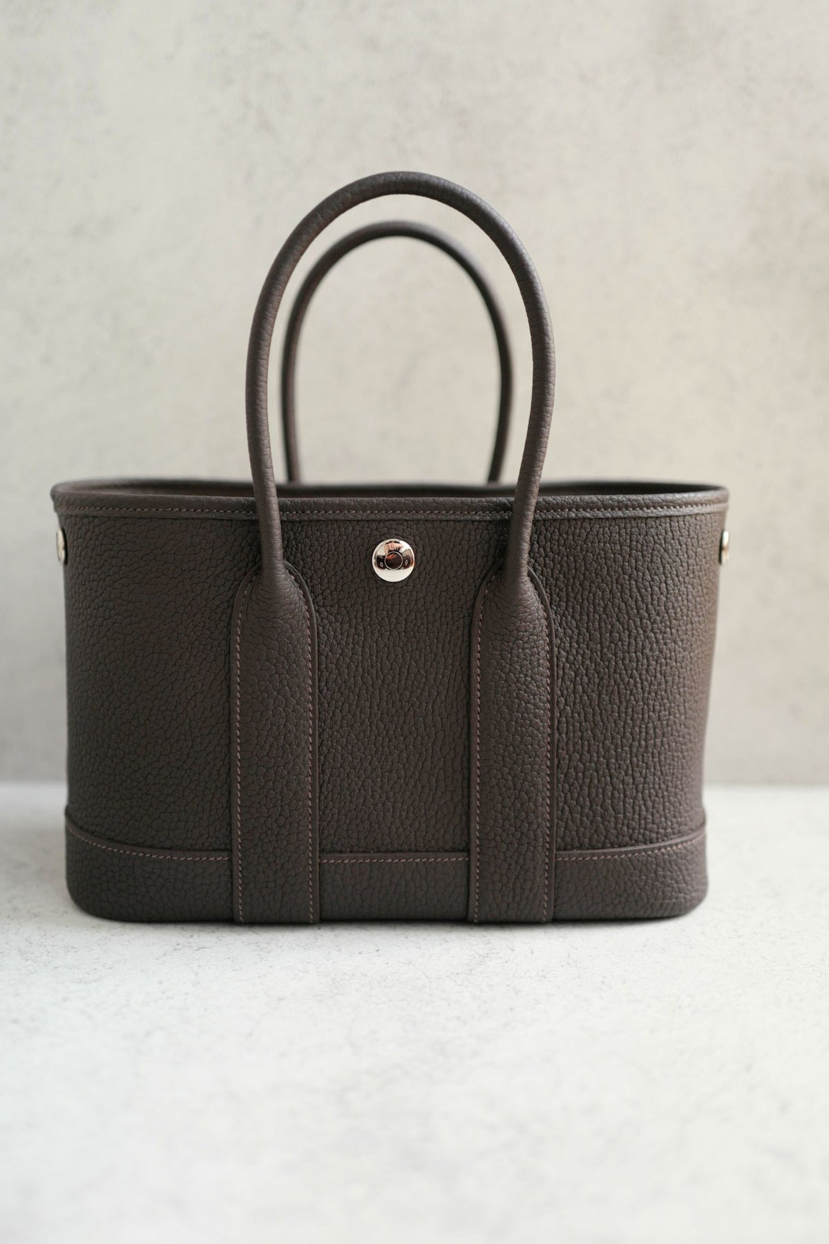 BNIB Hermes Mini Garden Party Neo 23 Bai Brun in Negonda Calfskin PHW G stamp
