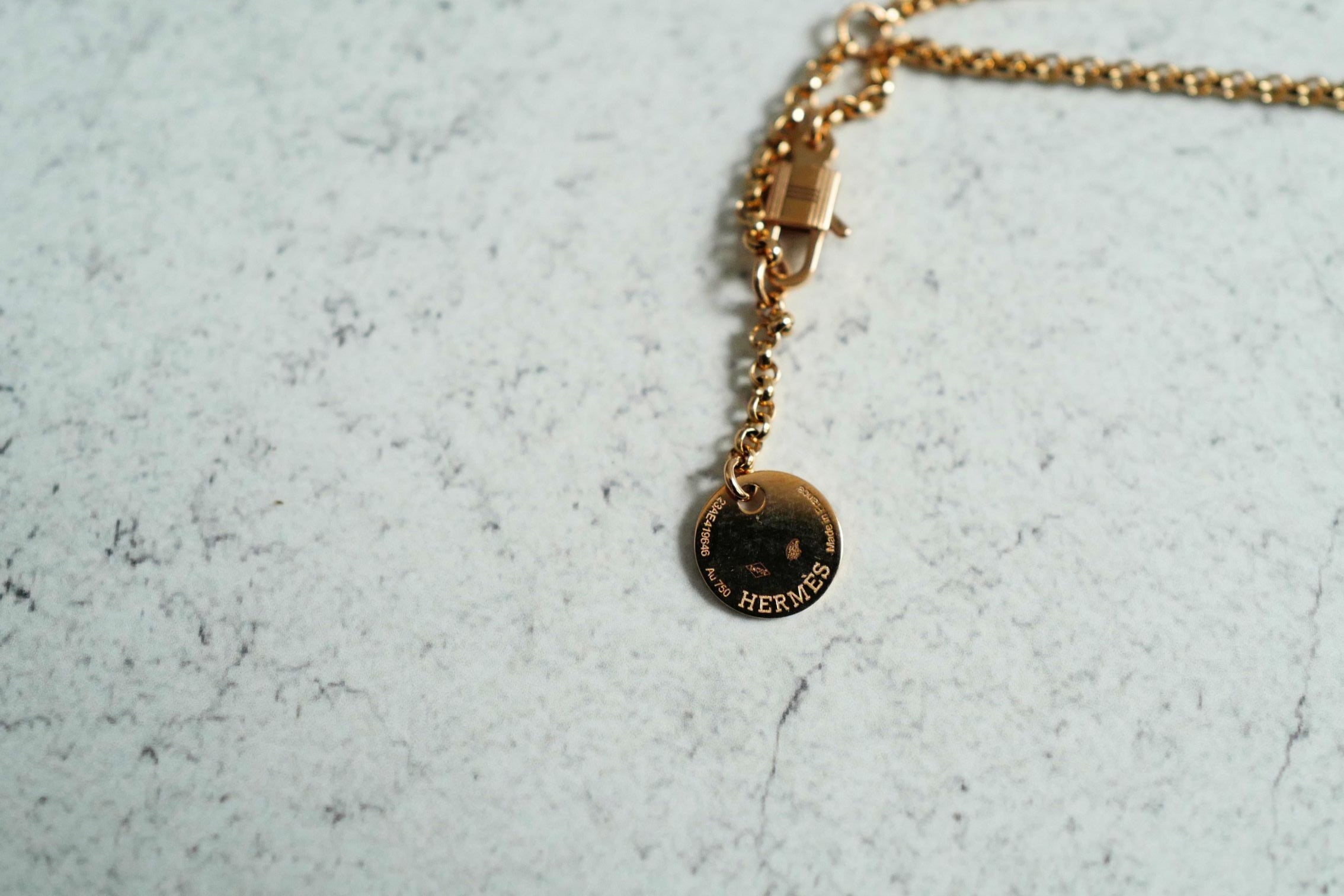 New Hermes Kelly Clochette Necklace pm dia 18k Rose Gold With Diamonds $11K