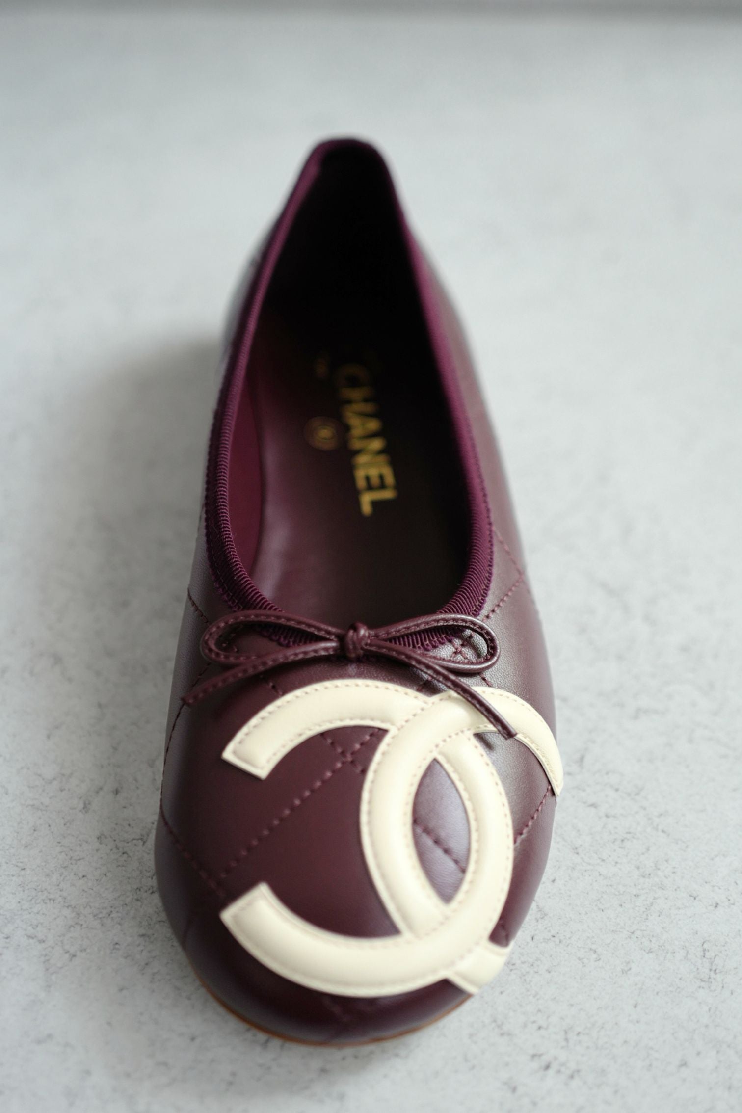 Chanel 26M Coco Beach Ballet Flats Burgundy White Lambskin Size 37