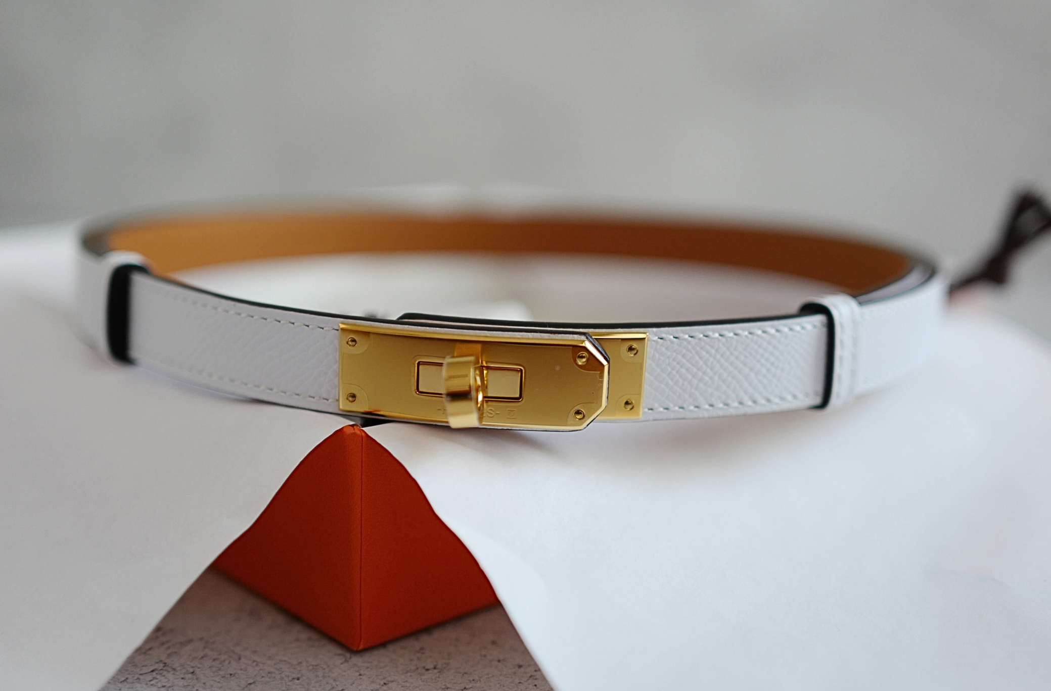 BNIB Hermès Kelly 18 Belt Epsom in White (Blanc) Gold Hardware 2025