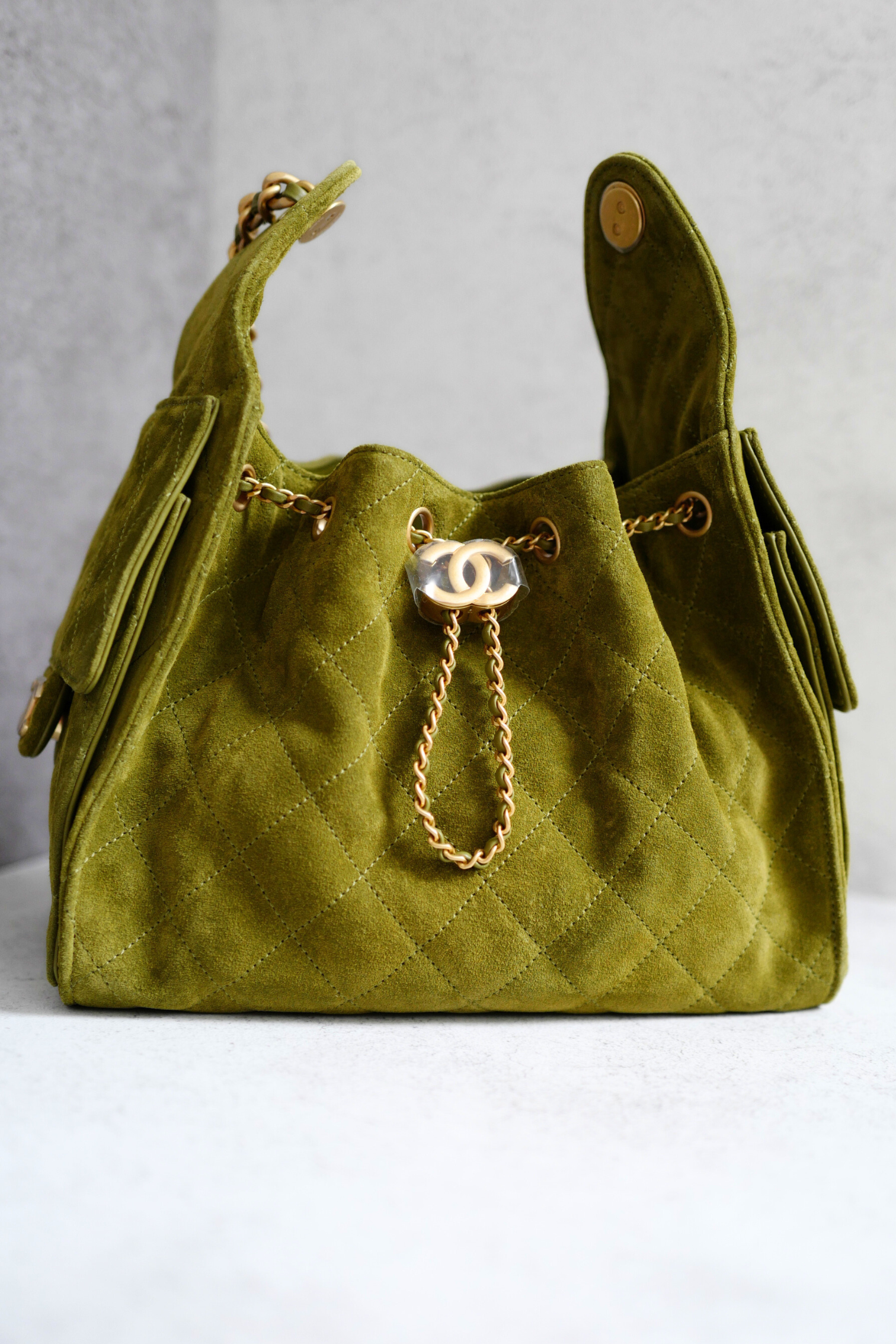 BNIB Chanel 25K Small Hobo Bag Khaki Green Suede with Gold Hardware