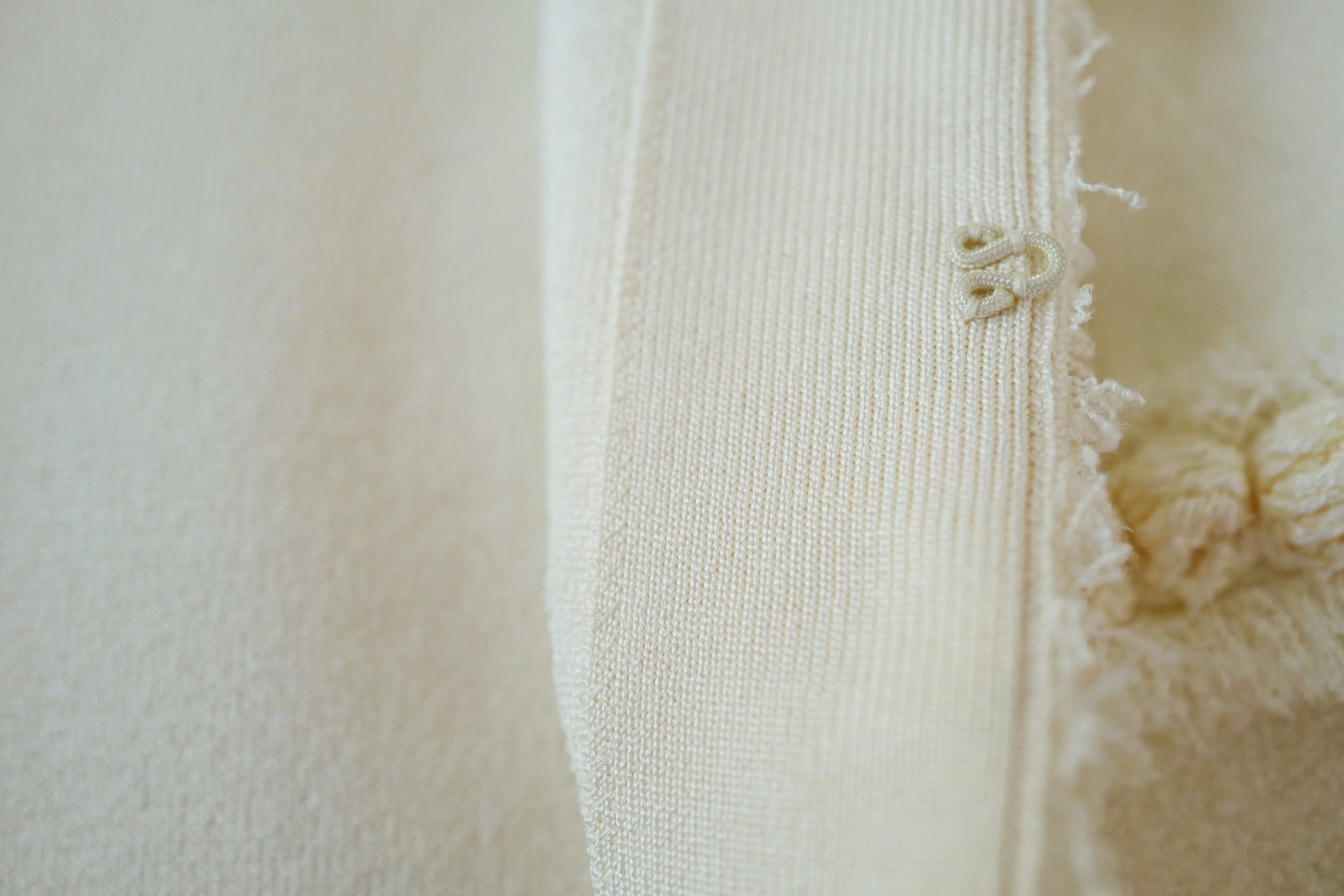 NEW Chanel Métiers d’art 2026 Collection Jacket Ivory in Silk Size 36