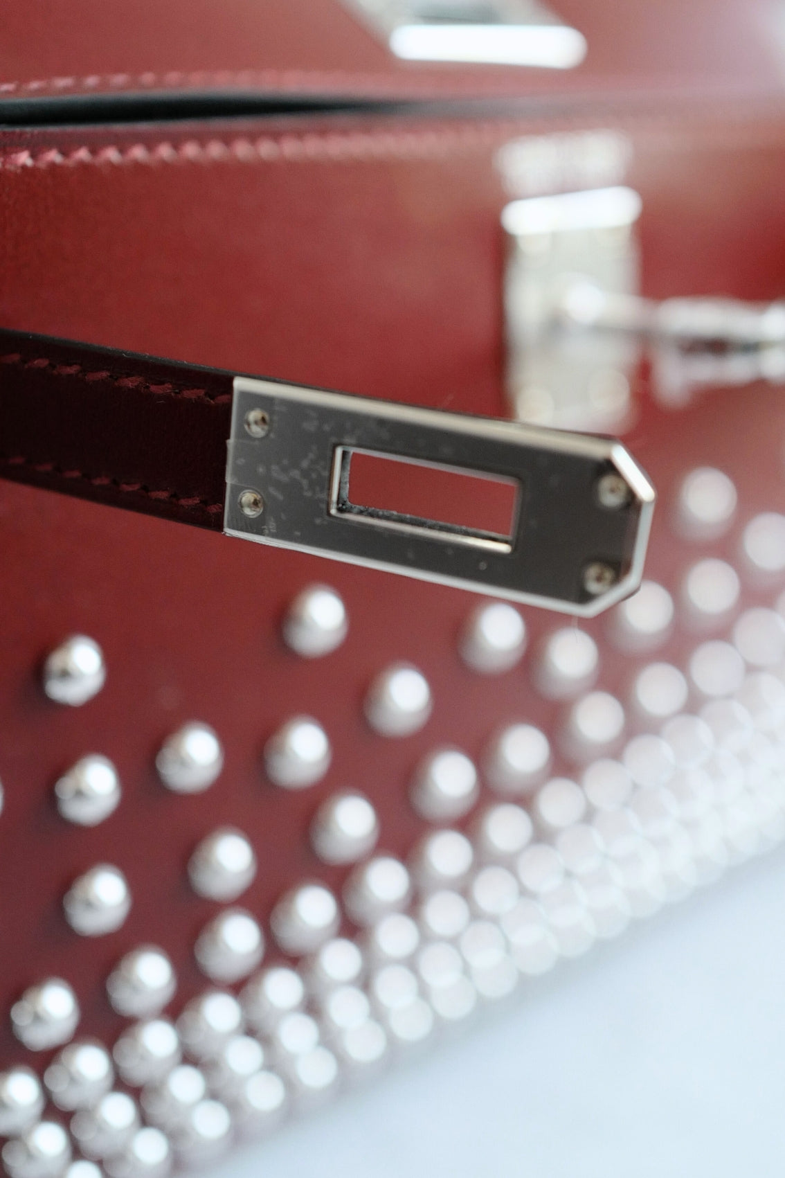 Hermès Kelly 20 Clouté Rouge H Palladium Hardware Stamp K