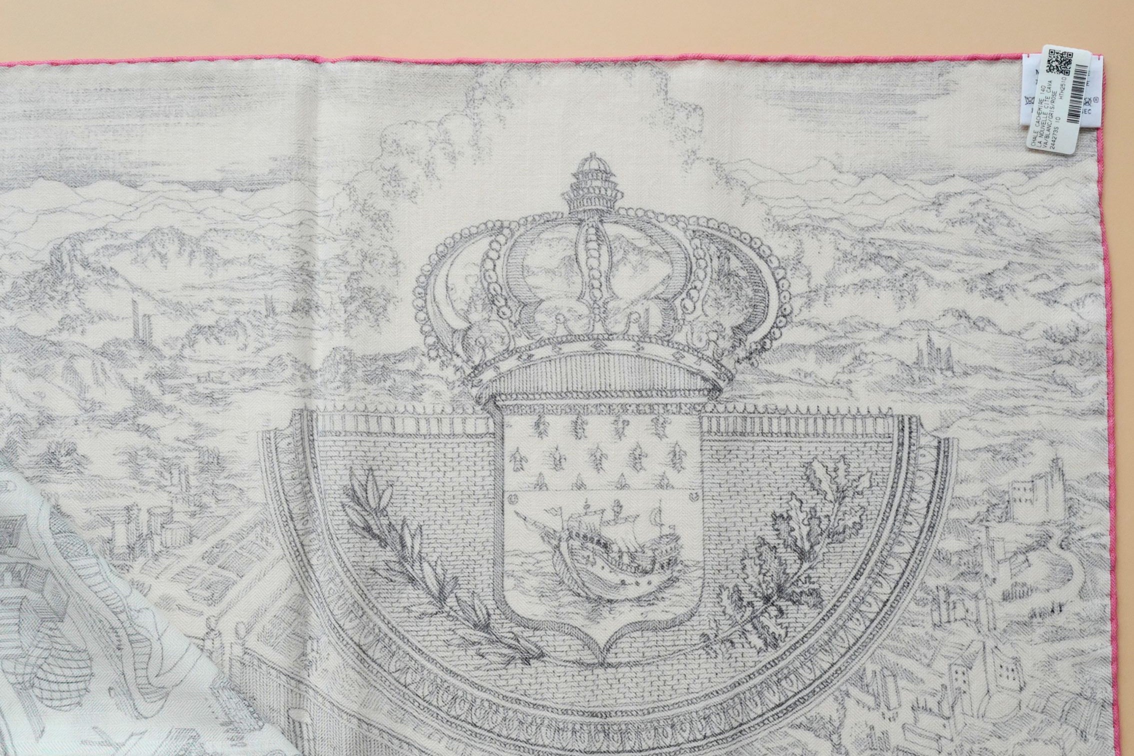 Hermès La Nouvelle Cite Cavaliere Shawl 140 Blanc/Gris/Rose Cashmere Silk