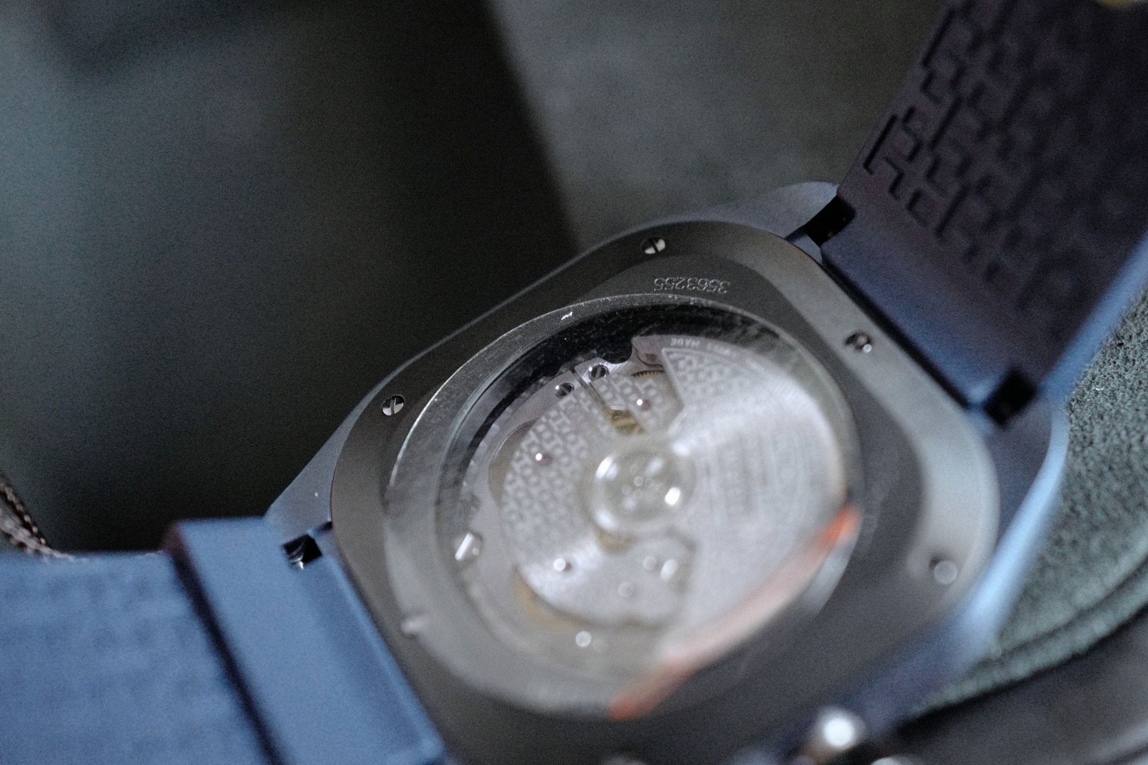 Hermès H08 Blue Dial Titanium Watch Blue Rubber Strap 42mm