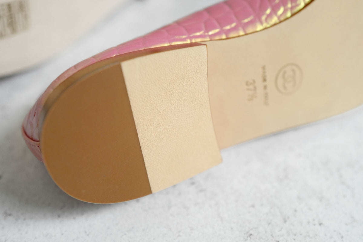 Chanel 26K Matthieu Blazy's Ballet Flats Croc Embossed Calfskin Pink Size 37.5