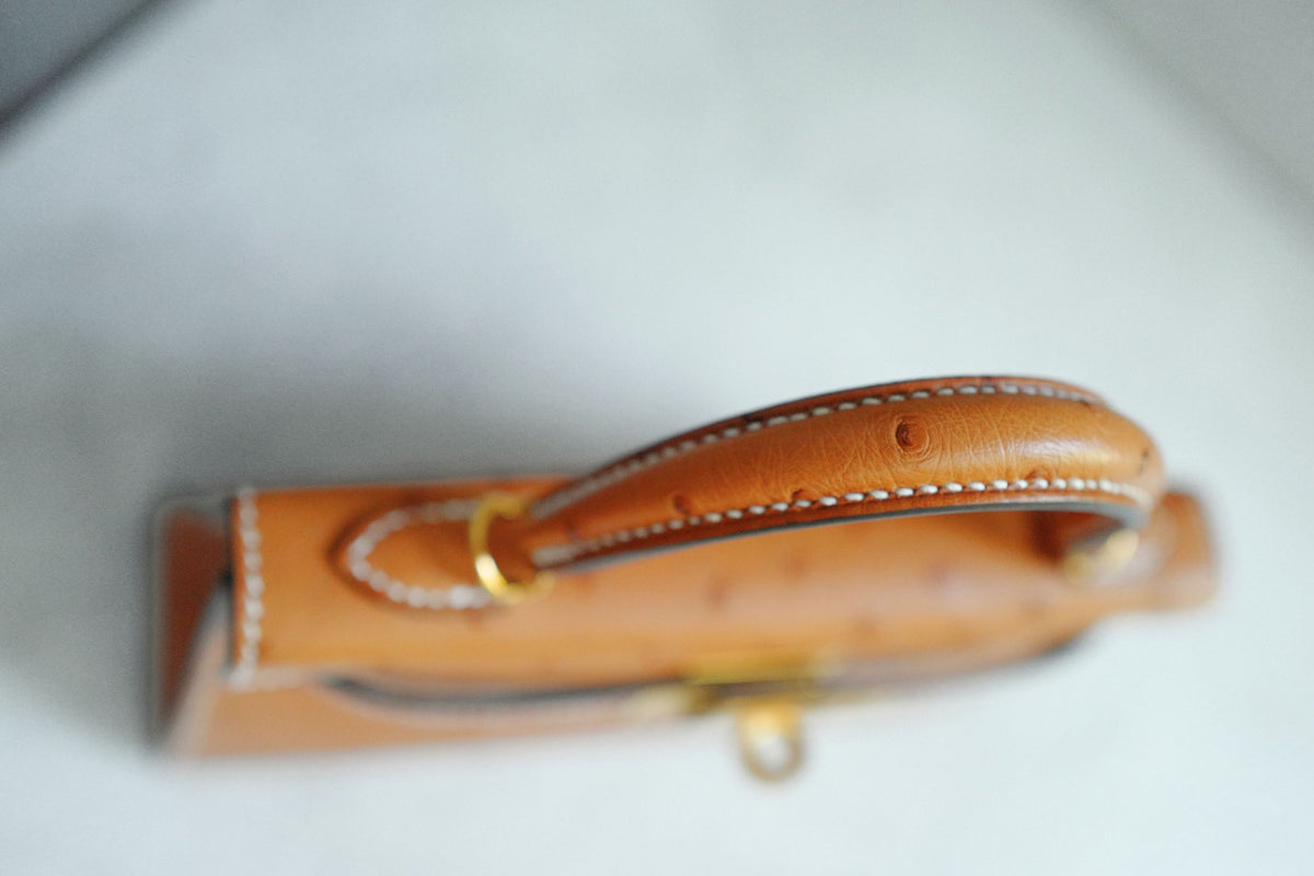 BNIB Hermes Mini Kelly HSS Cognac Ostrich with Craie Stitching GHW G Stamp 2026
