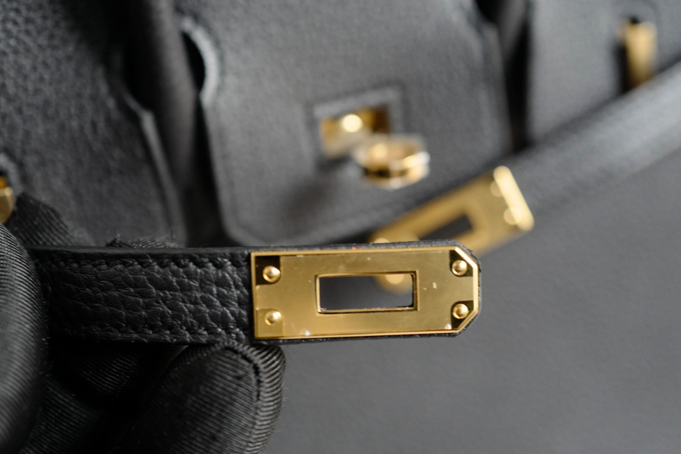 New Hermès Birkin 25 Black Togo Leather Gold Hardware