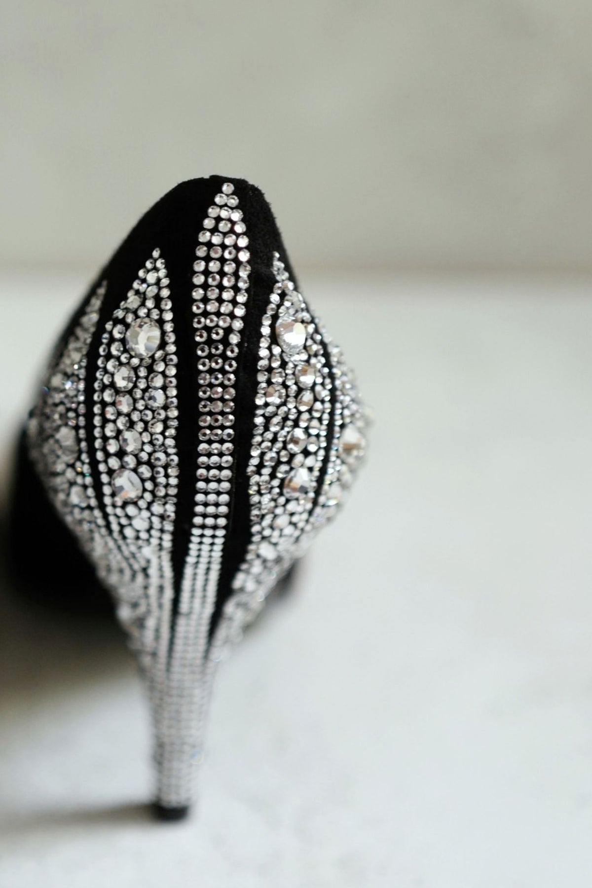 Chanel 26A Metiers d'Art Pumps Suede Kidskin Strass Black & Silver Size 37.5