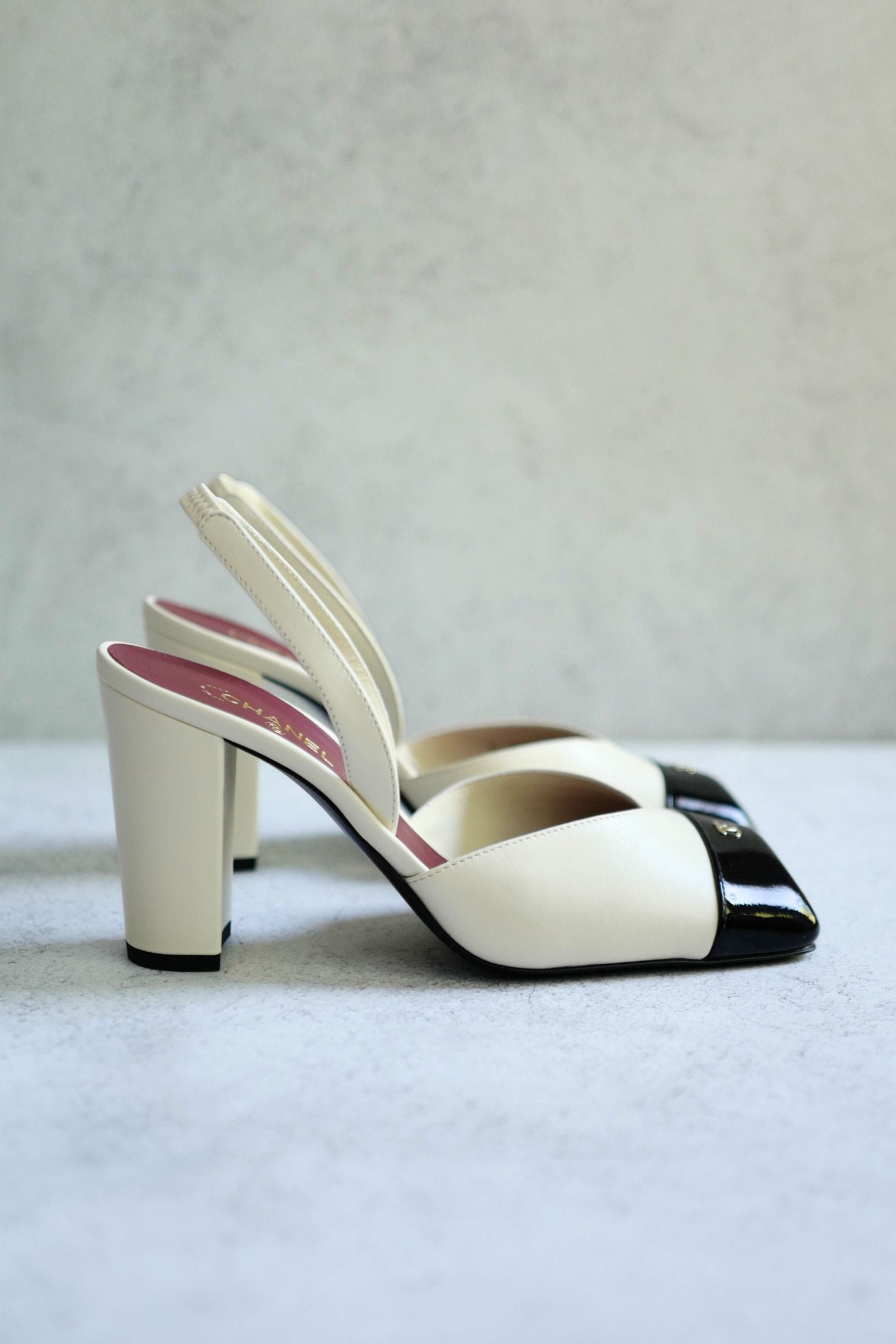 Chanel 26s Slingbacks Matthieu Blazy's Ivory Black Lambskin Calfskin Size 37