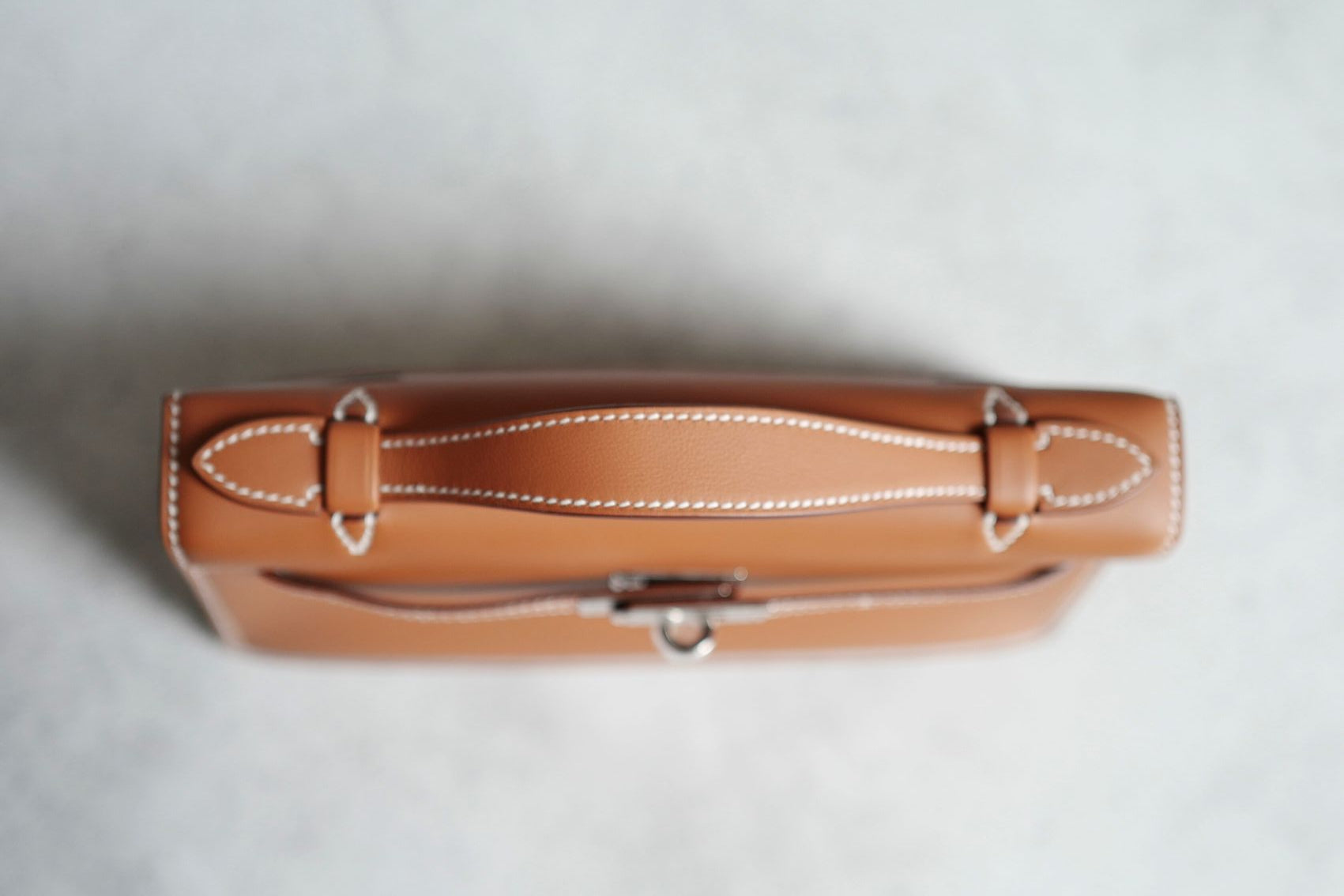 Hermès Kelly Pochette Gold Swift Leather Palladium Hardware K Stamp