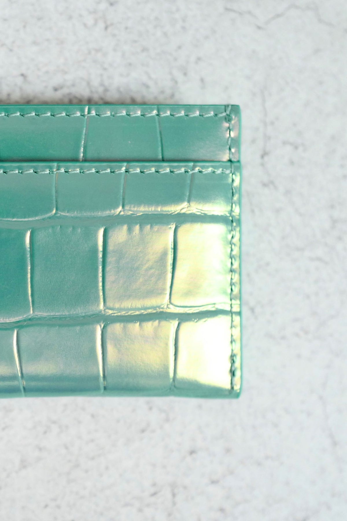 New Chanel 26K Matthieu Blazy's Card Holder Croc Embossed Iridescent Turquoise Green Calfskin GHW