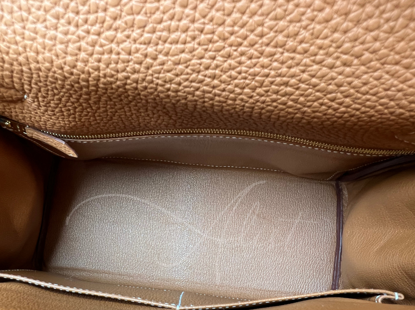 BNIB Hermes Kelly 28 Gold Togo With Gold Hardware Complete W Receipt NEW