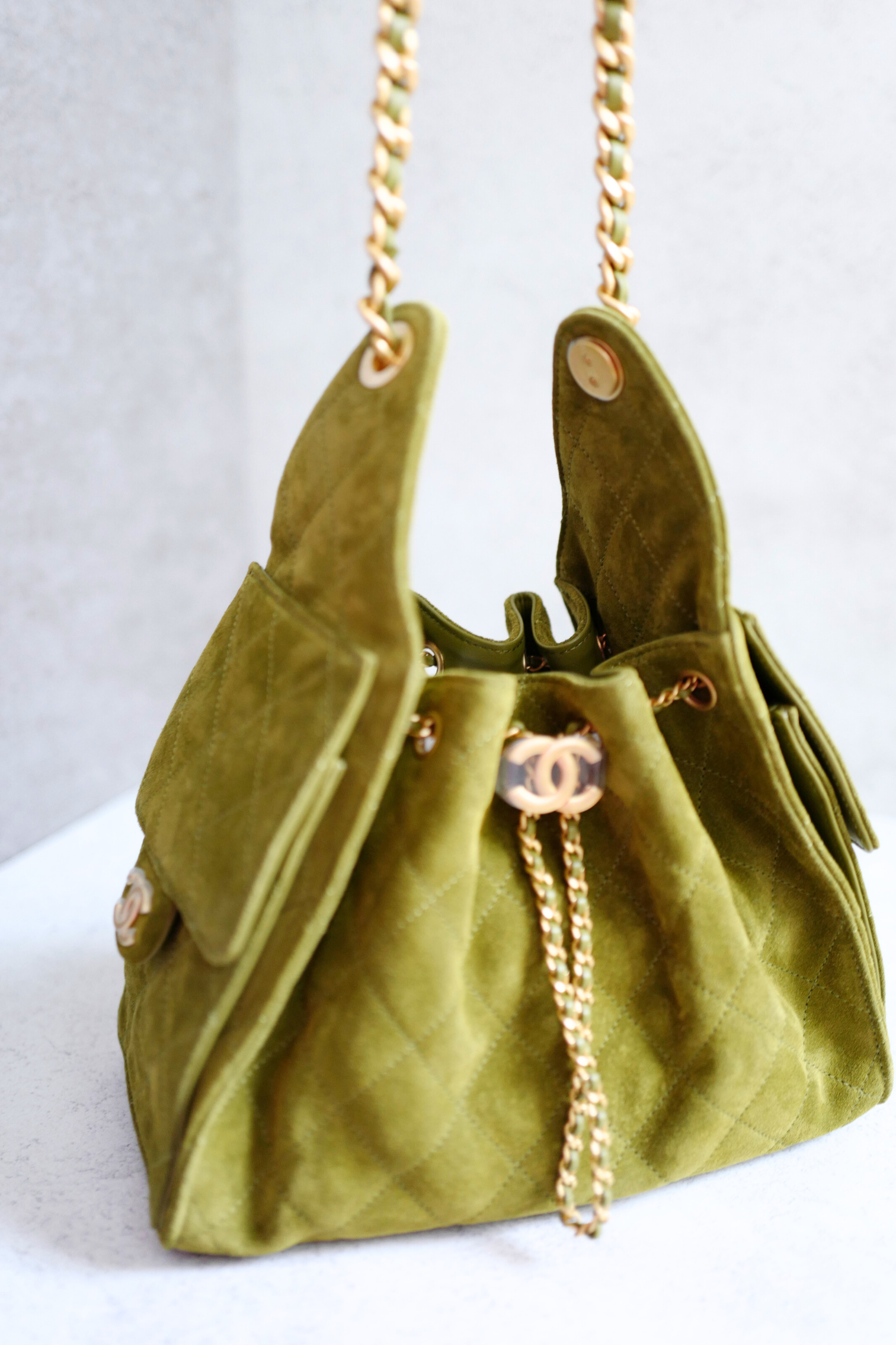 BNIB Chanel 25K Small Hobo Bag Khaki Green Suede with Gold Hardware