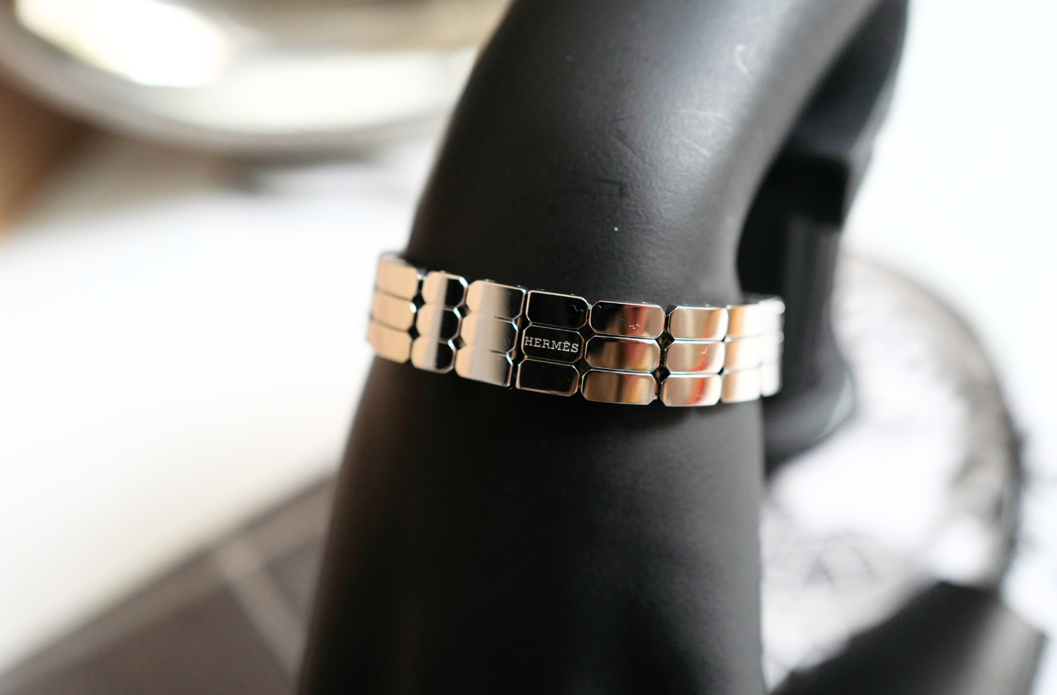 BNIB HERMES Kelly Steel watch, Mini model, 16 mm