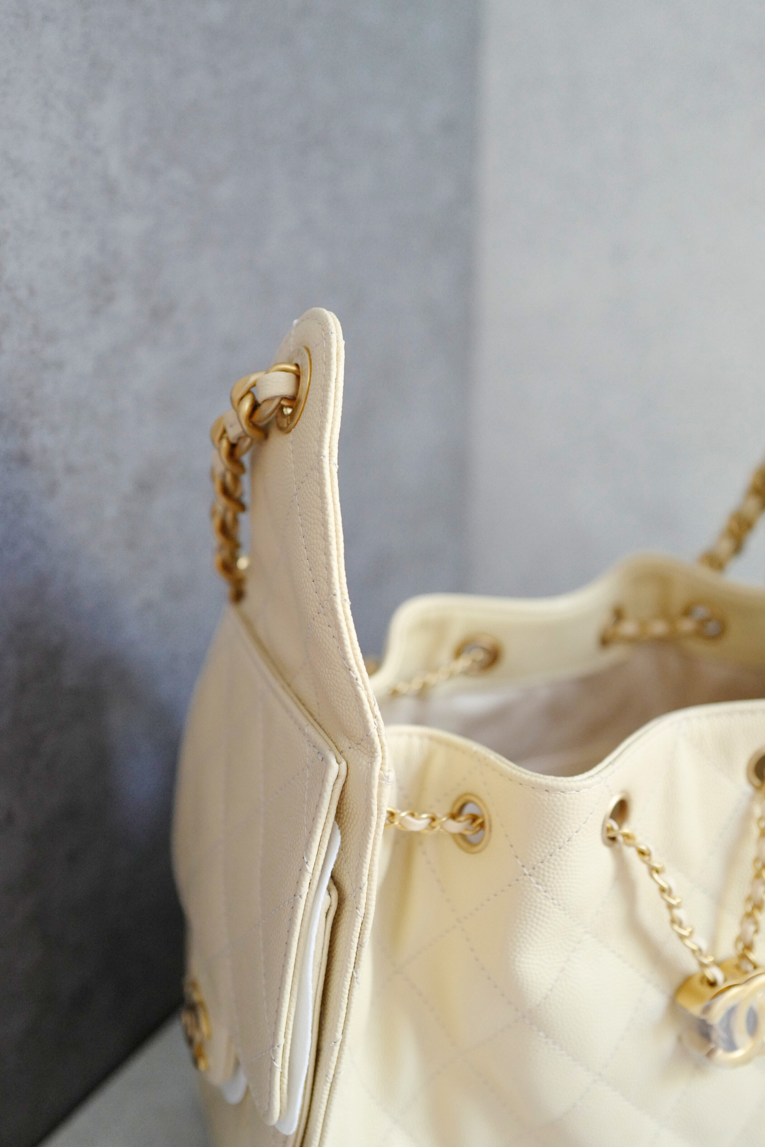 BNIB Chanel 25K Small Hobo Bag Light Beige with Gold Hardware